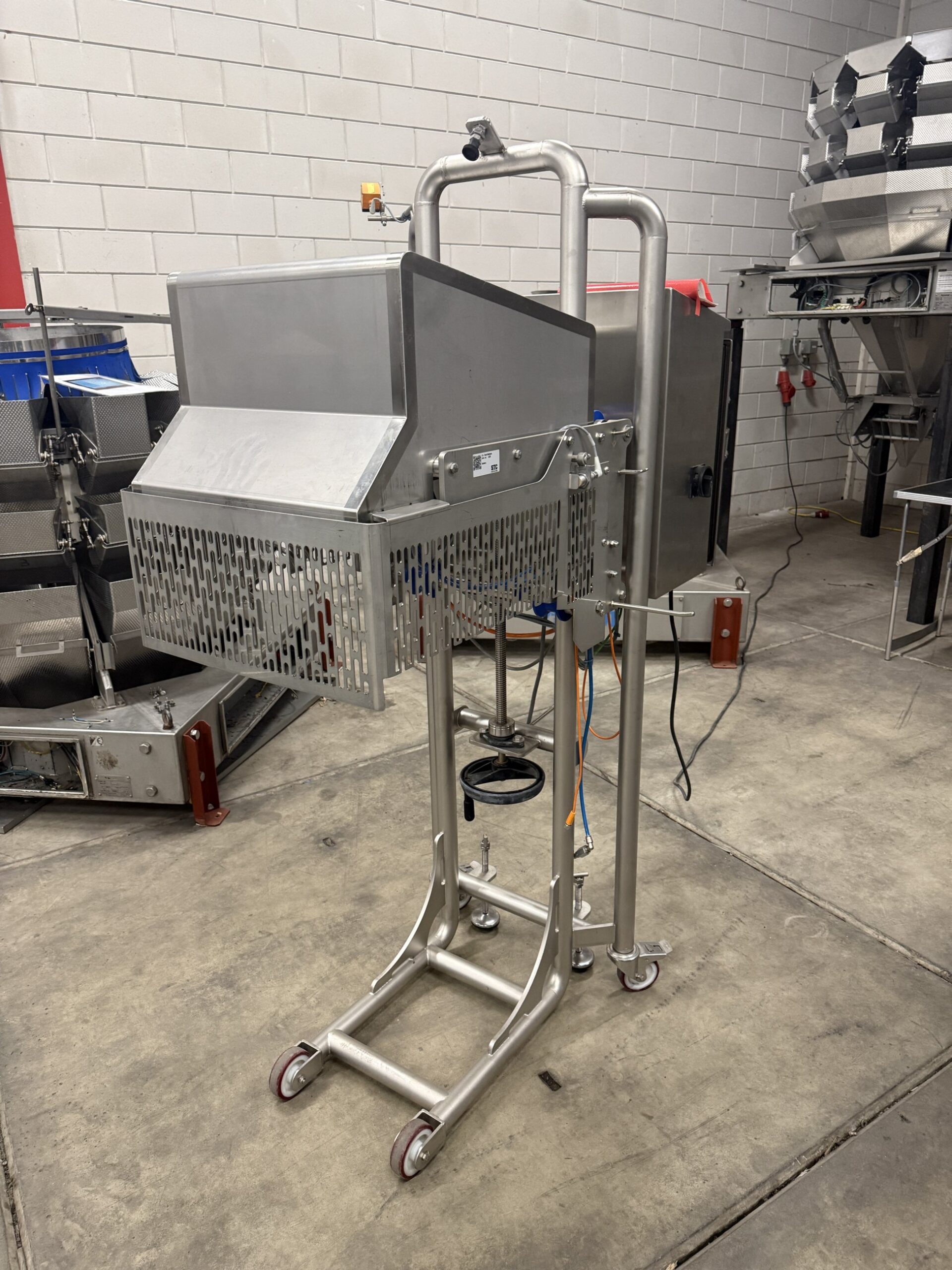 Used 2016 Steven BV cup dosing machine for sauce cups