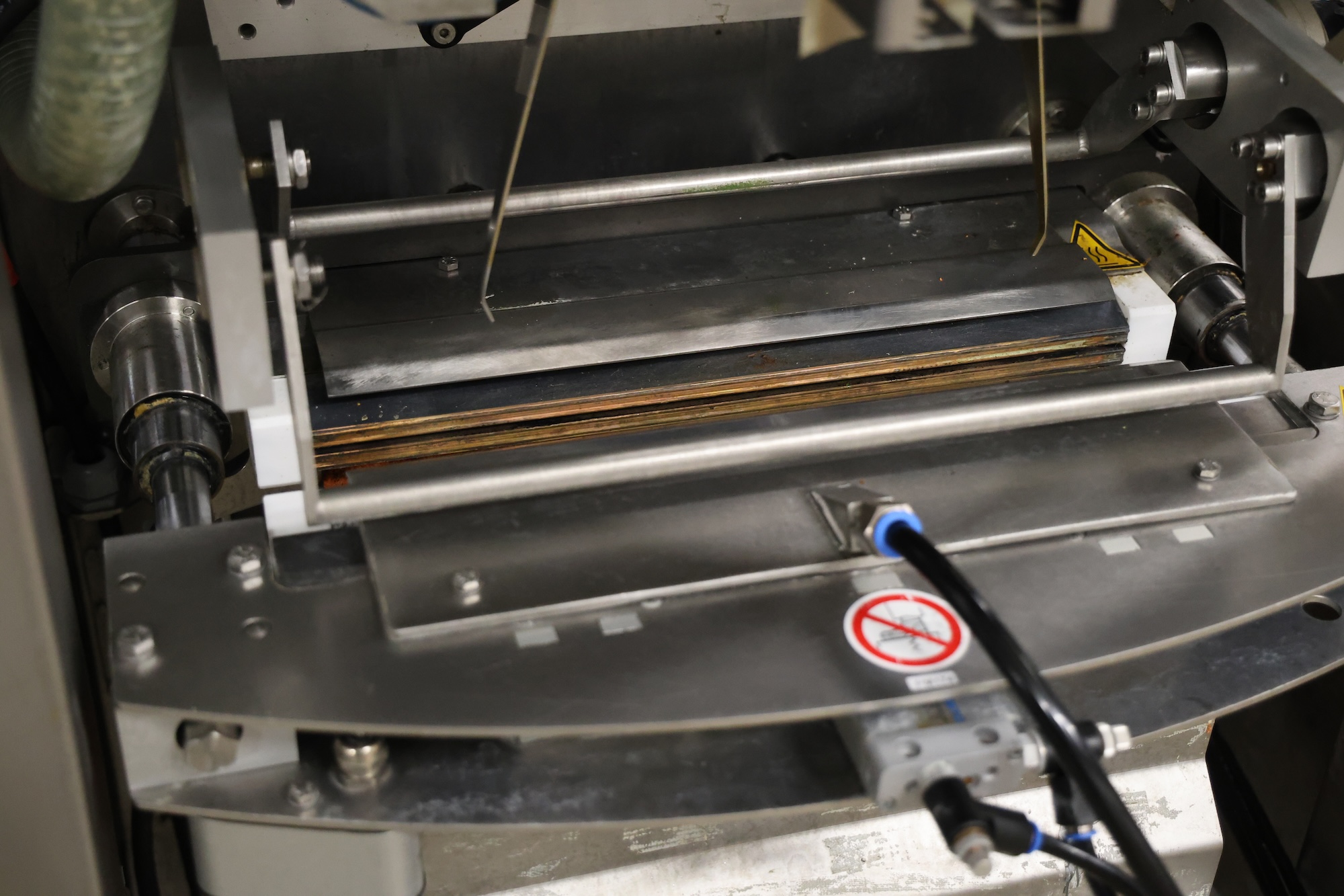 Used 2015 CFS SX400 vertical bagging machine