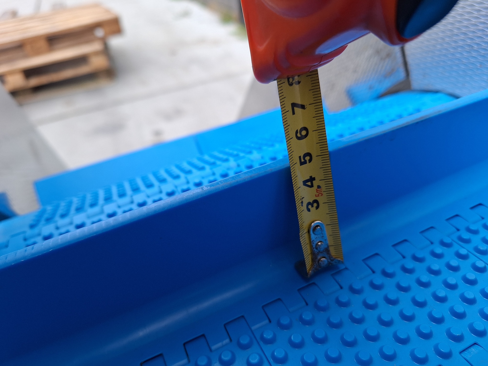 Used 2009 Jasa Mountec Z-elevating belt