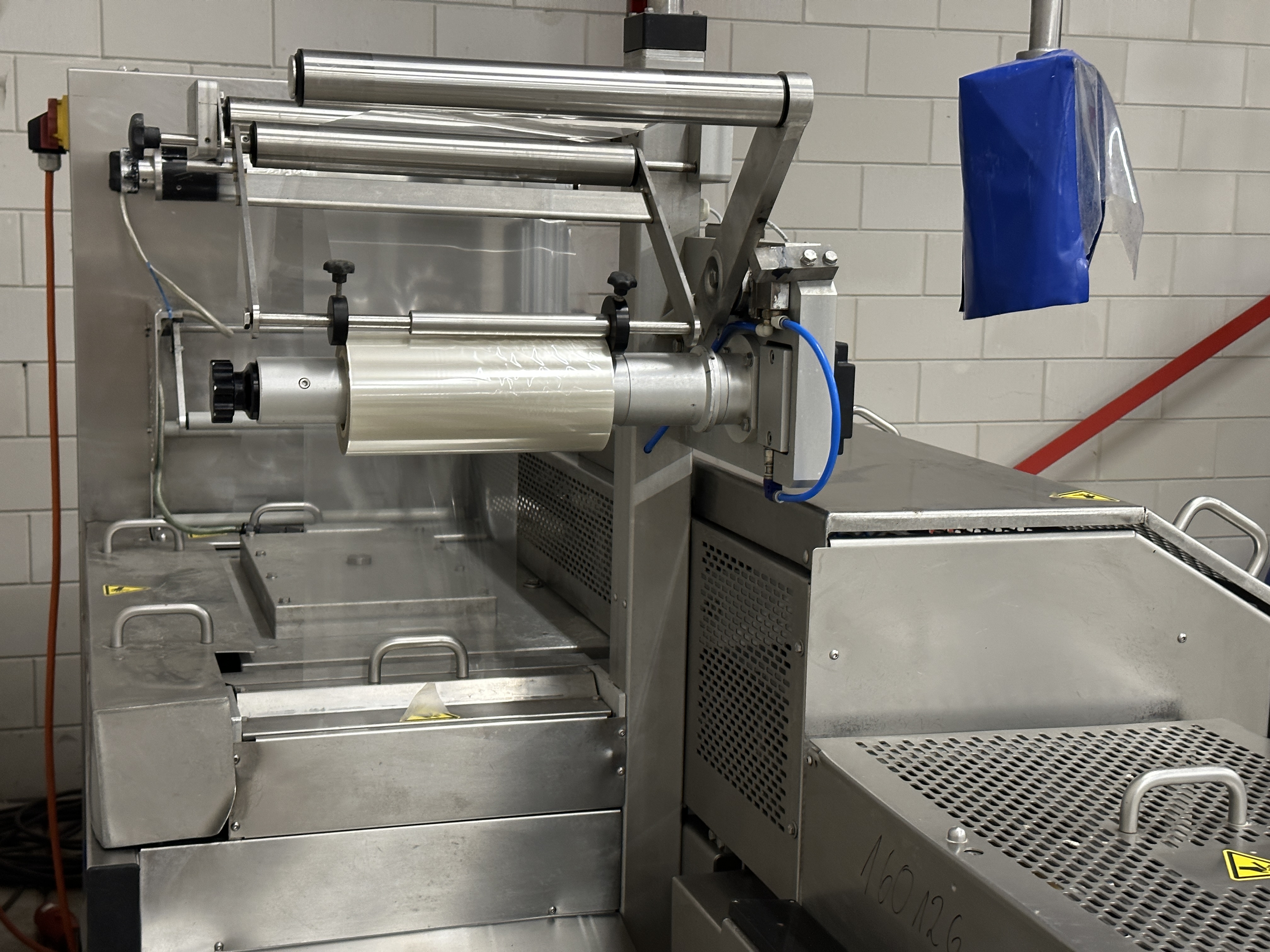 Used 2012 Multivac T400 automatic traysealer