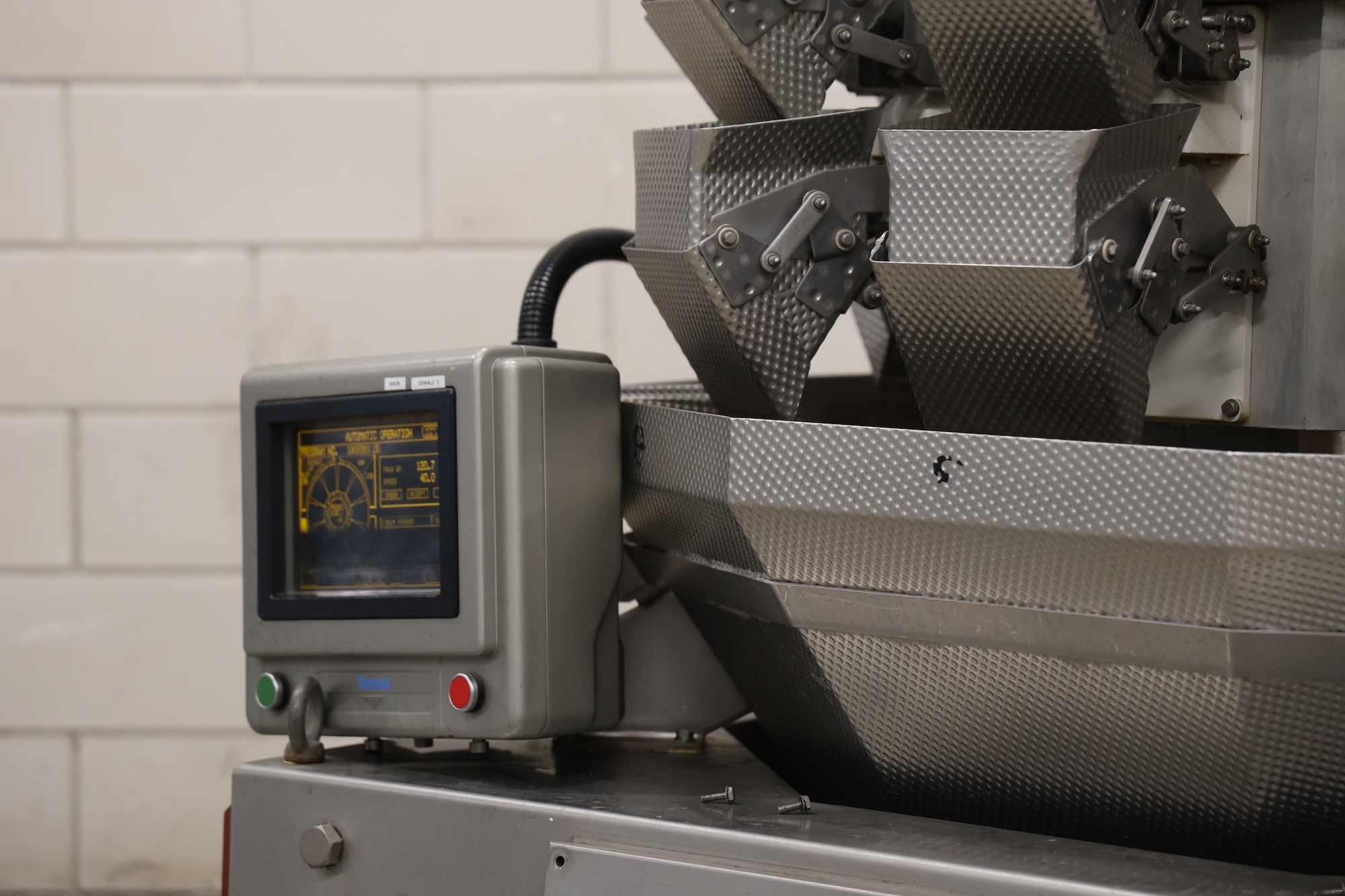 Used Yamato ADW-510-SWH multihead weigher