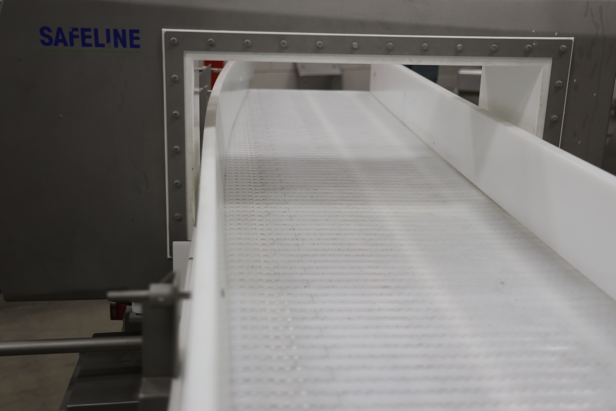 Used Safeline Metal detector