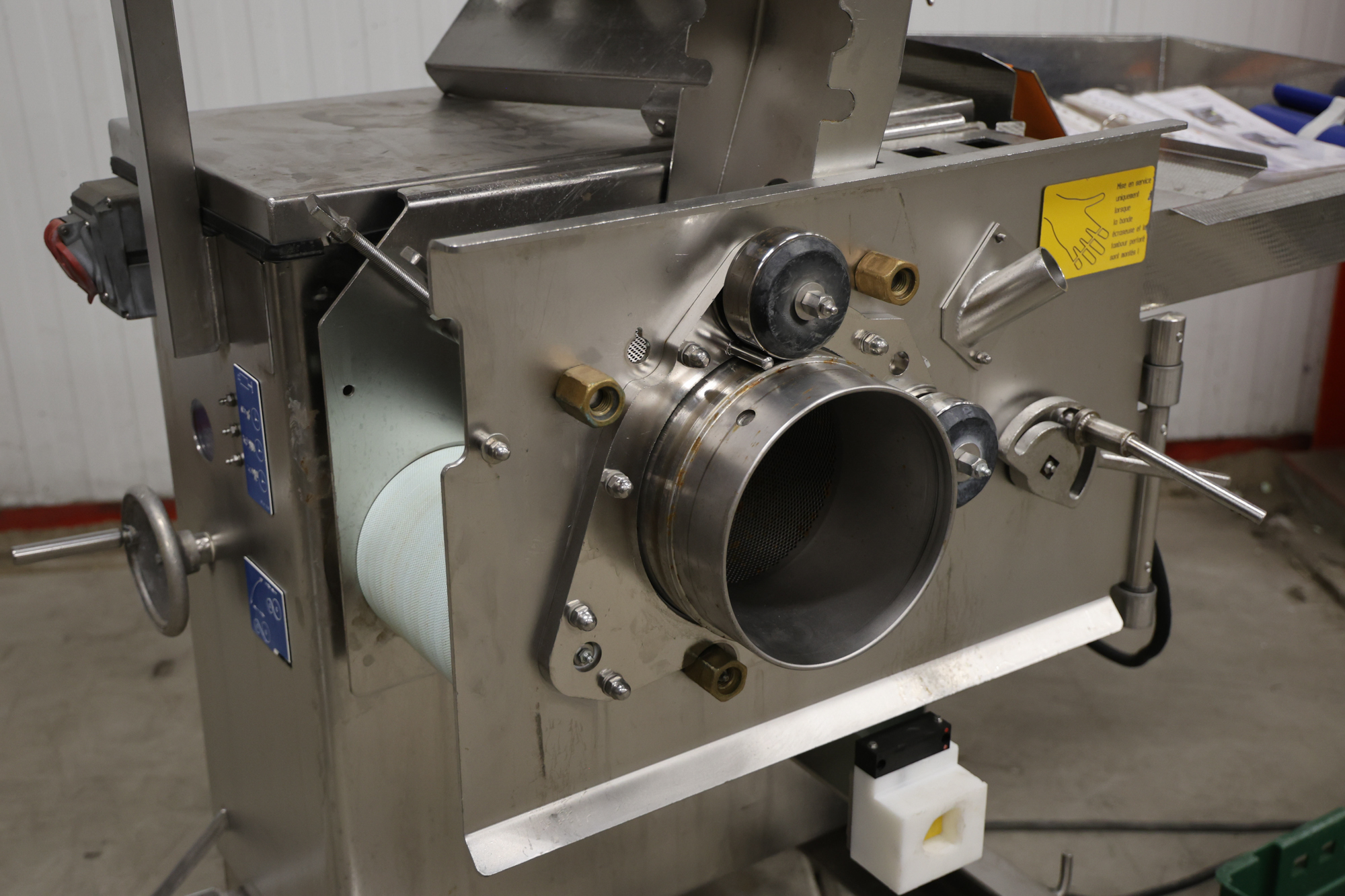 Used 2010 Baader 601 soft separator