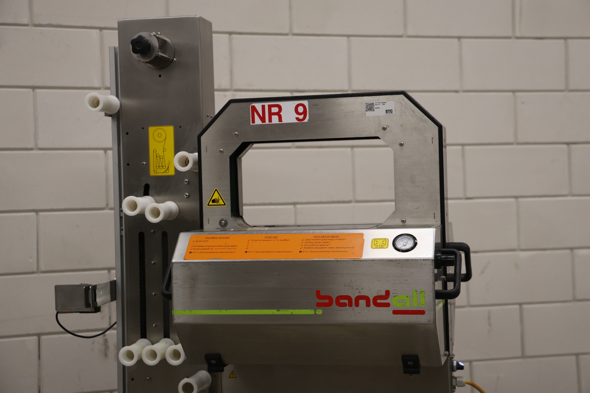 Used 2009 Band-all BA32-102