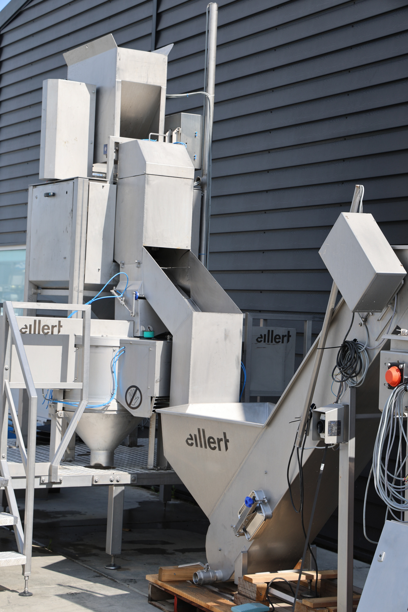 Used 2018 Eillert APM800 and B25 Full potato peeling and cutting line