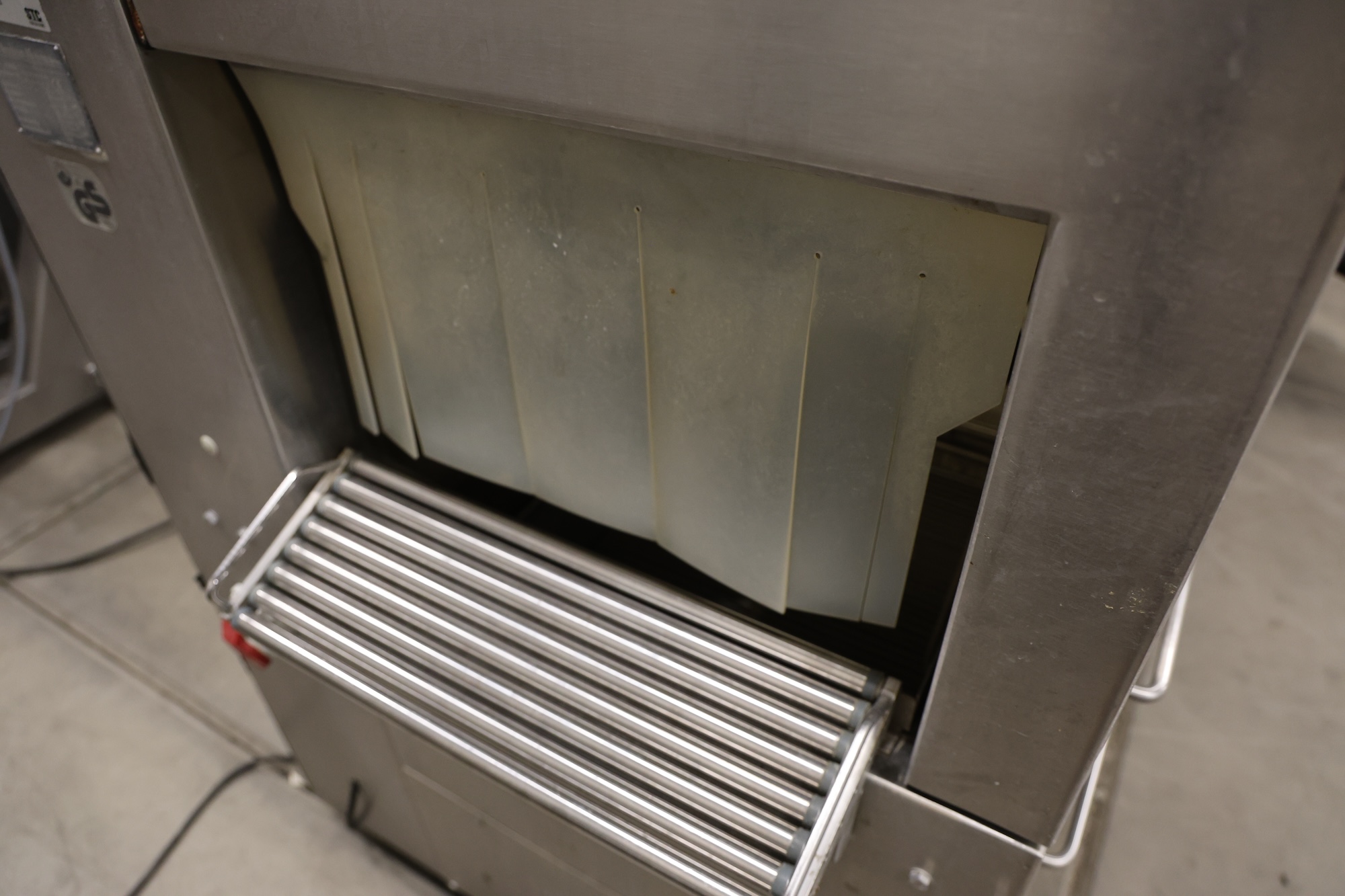 Used 2008 VC999 K7 vacuum line with shrink tunnel