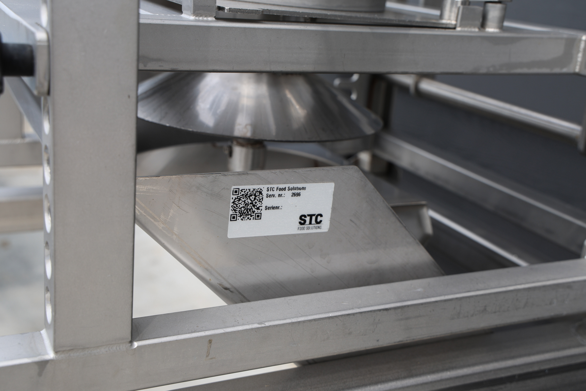 Used STC Manual dicing/ cutting