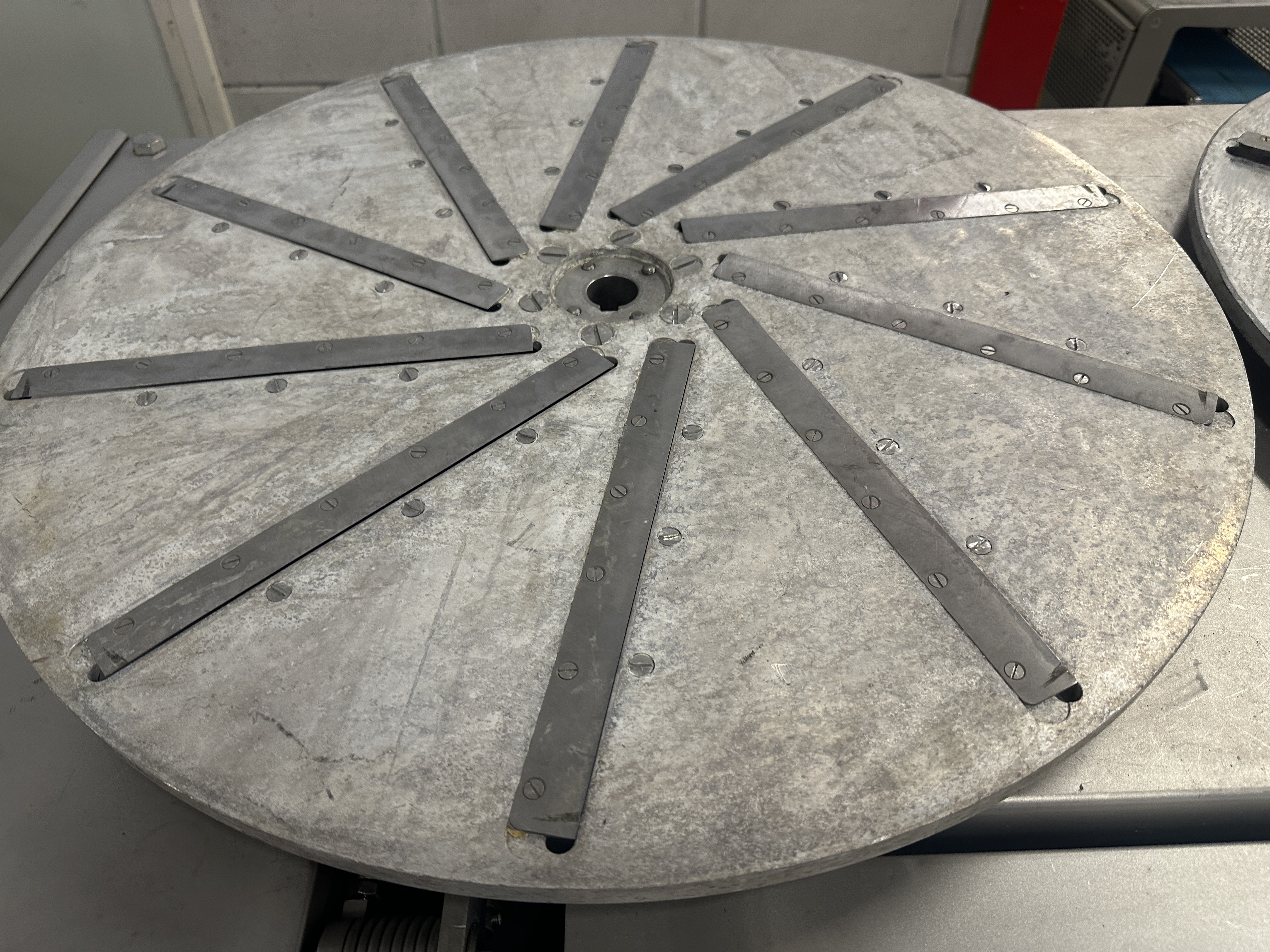 Used 2010 Kronen GS 30 belt slicer