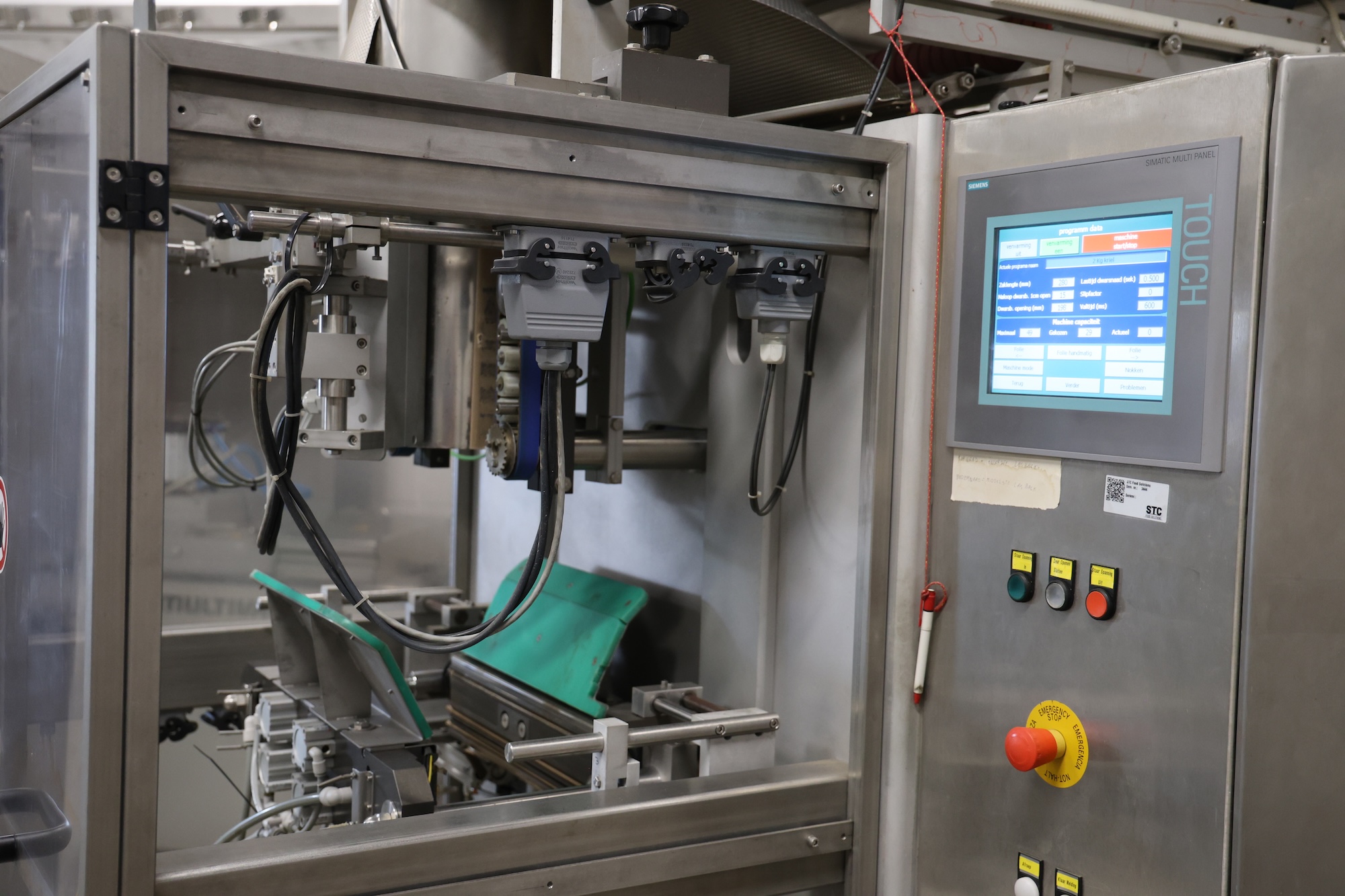 Used 2009 Mepac Heavy Duty vertical packaging machine VSC 420