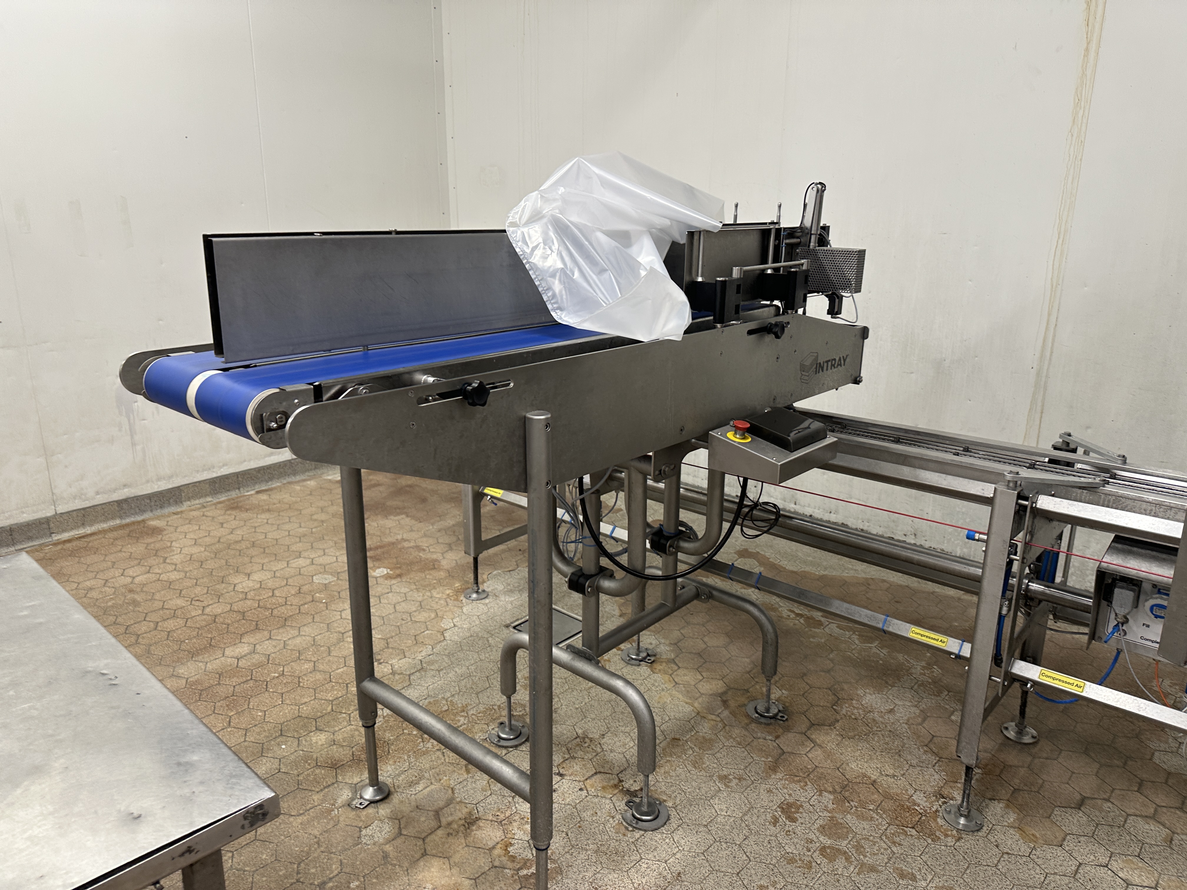 Used 2014 Proseal GT2 Vacuum traysealer