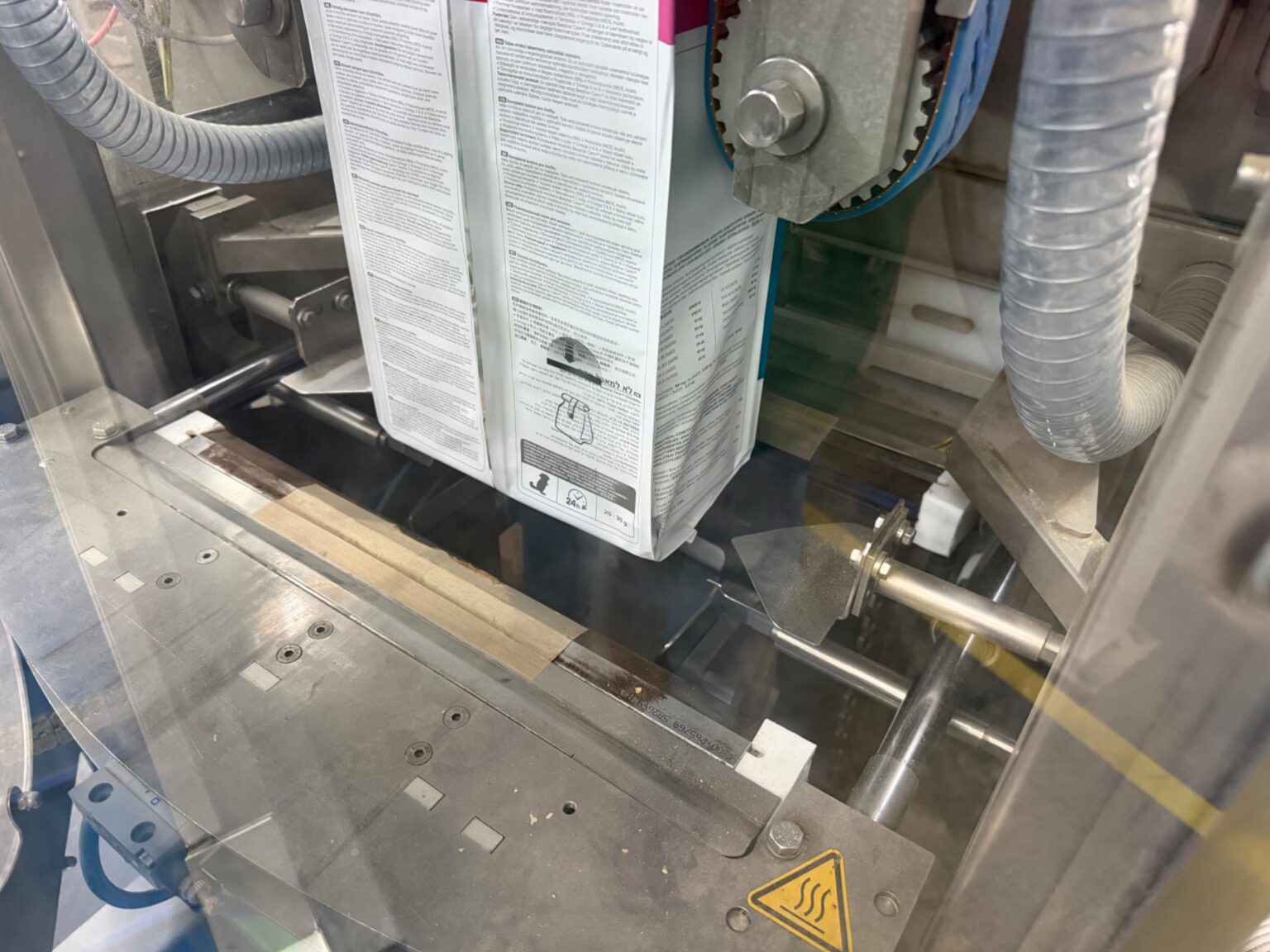 Used Complete weighing, packaging and case packing line with Yamato and GEA SmartPacker SX400