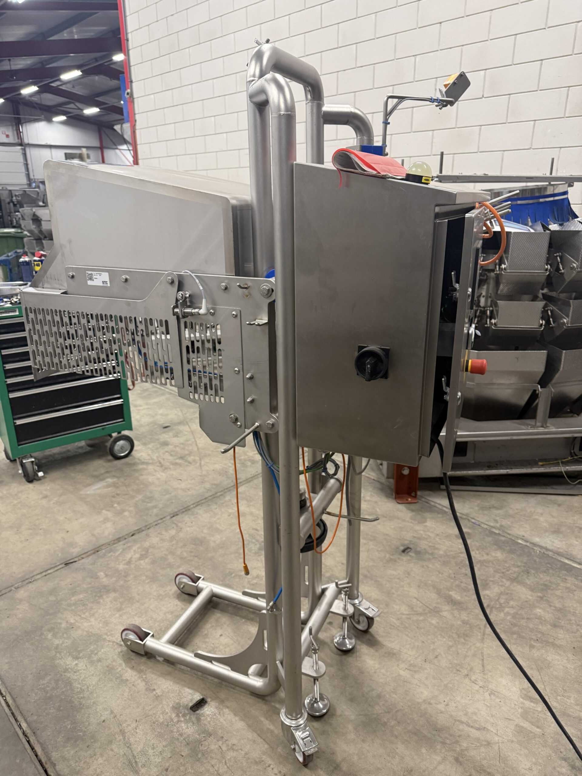 Used 2016 Steven BV cup dosing machine for sauce cups