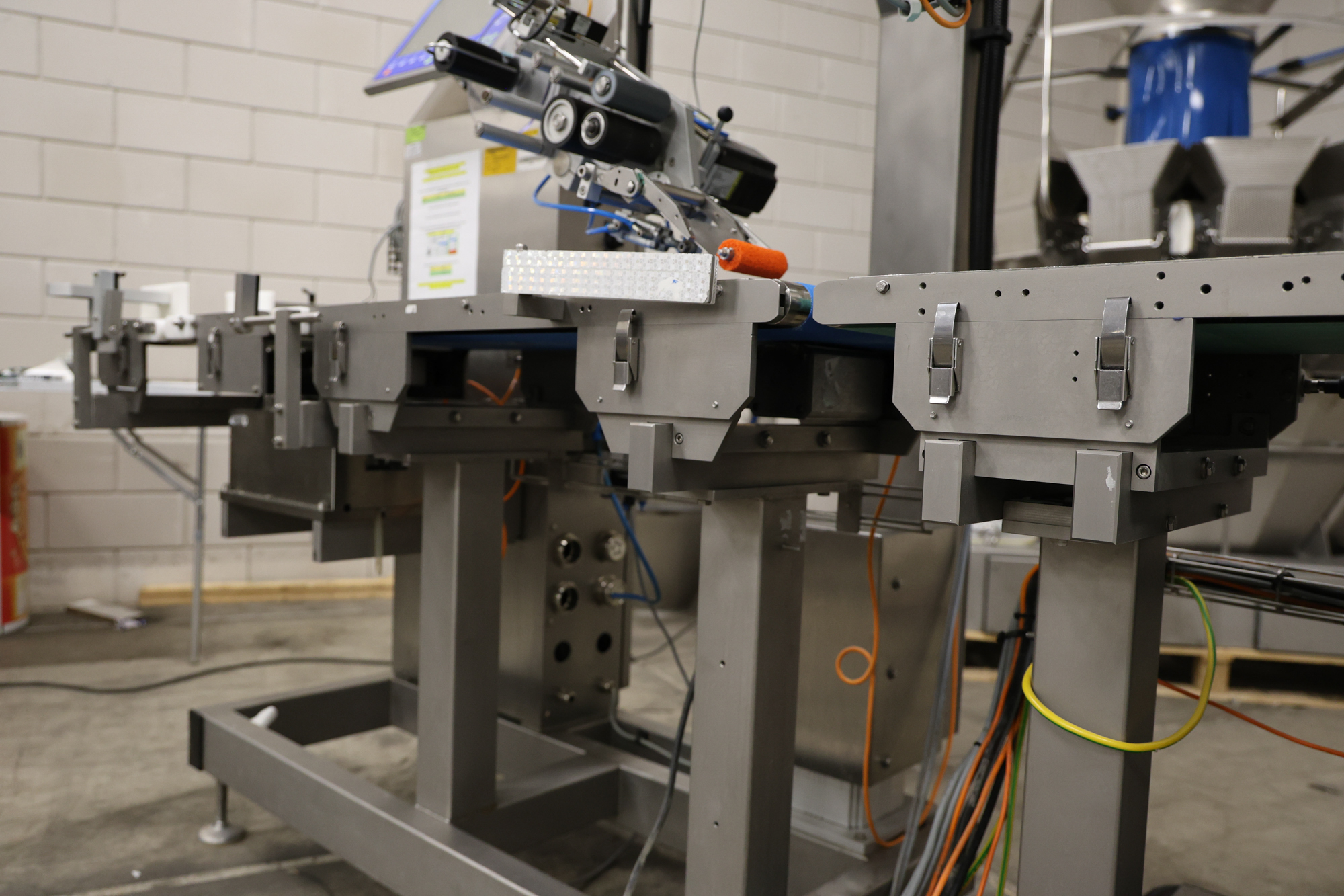 Used Mettler Toledo Garvens Checkweigher - Labeling machine