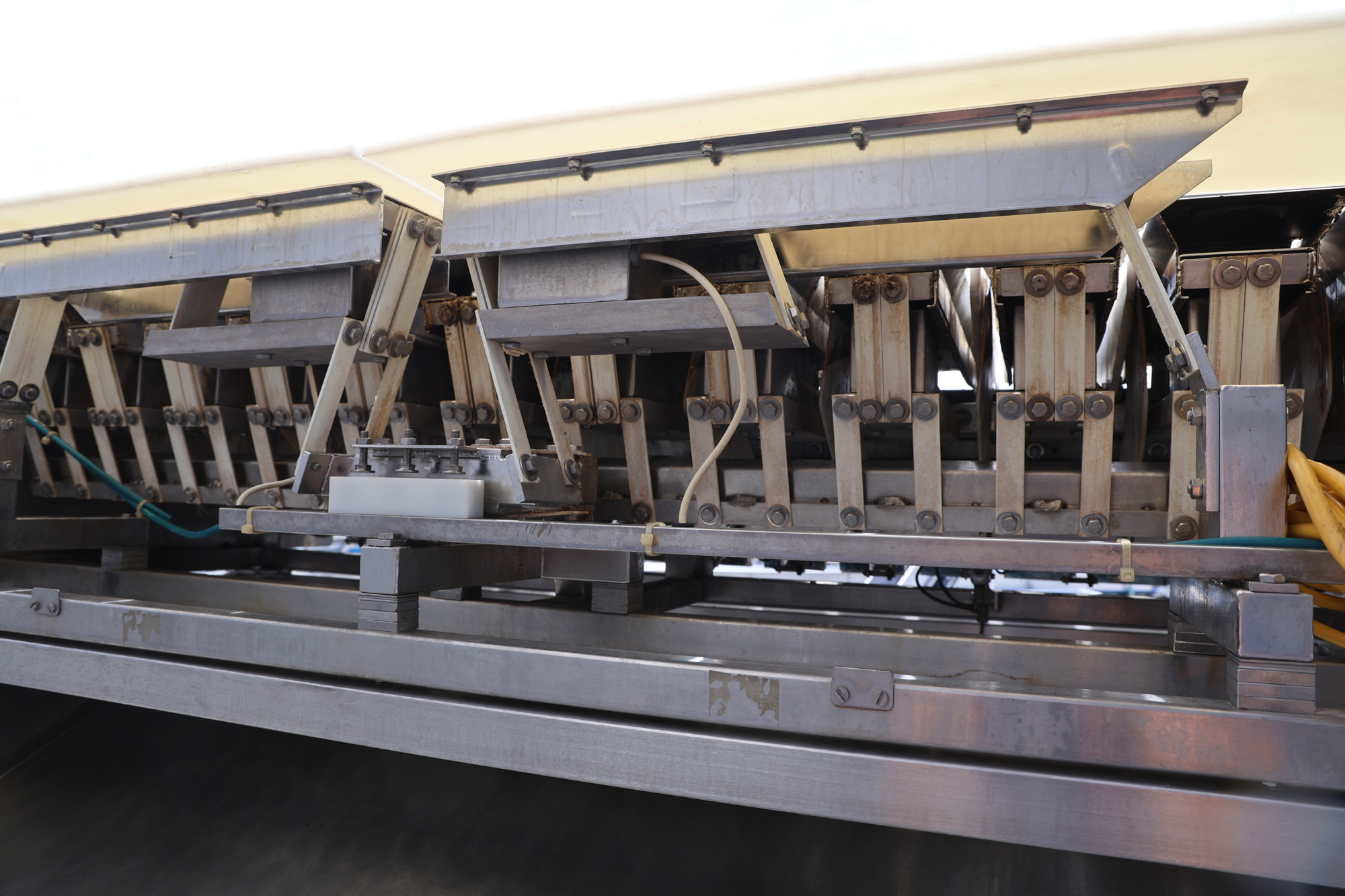 Used Newtec 2012DG weigher