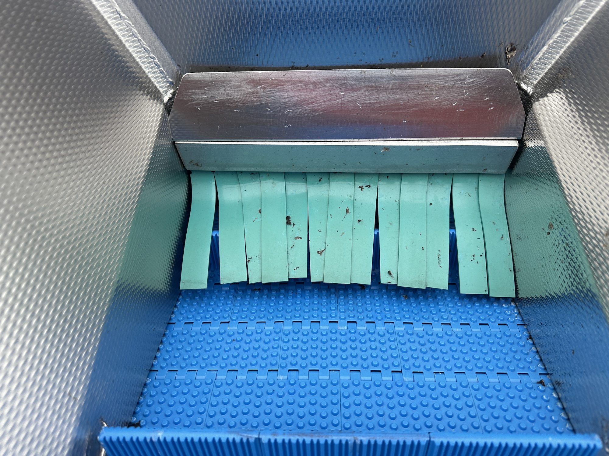 Used 2009 Jasa Mountec Z-elevating belt