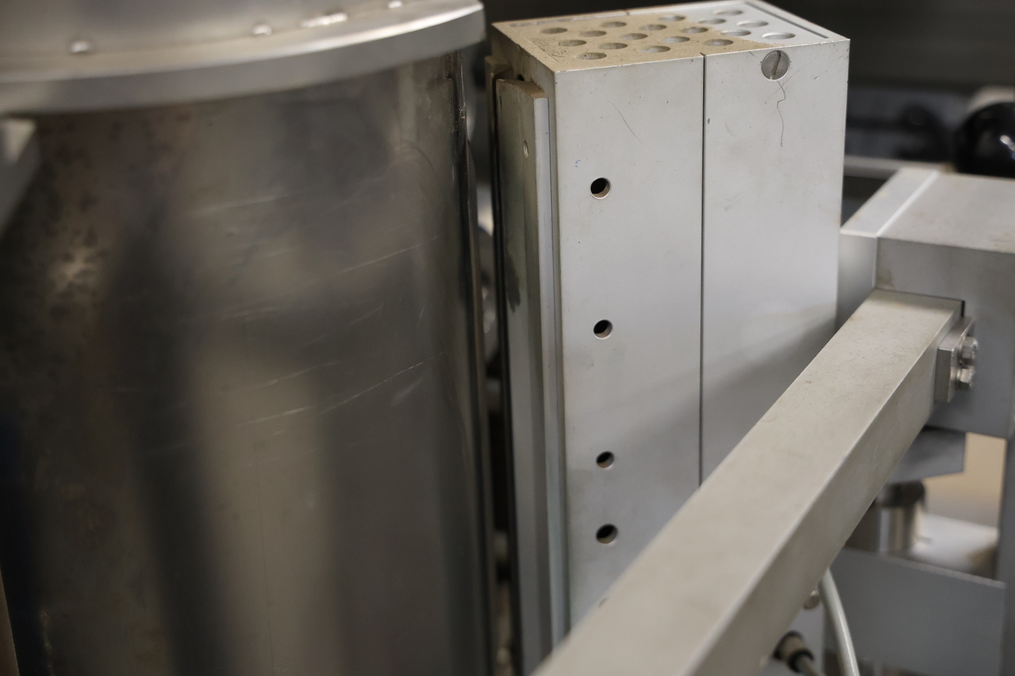 Used 2009 Mepac Heavy Duty vertical packaging machine VSC 420