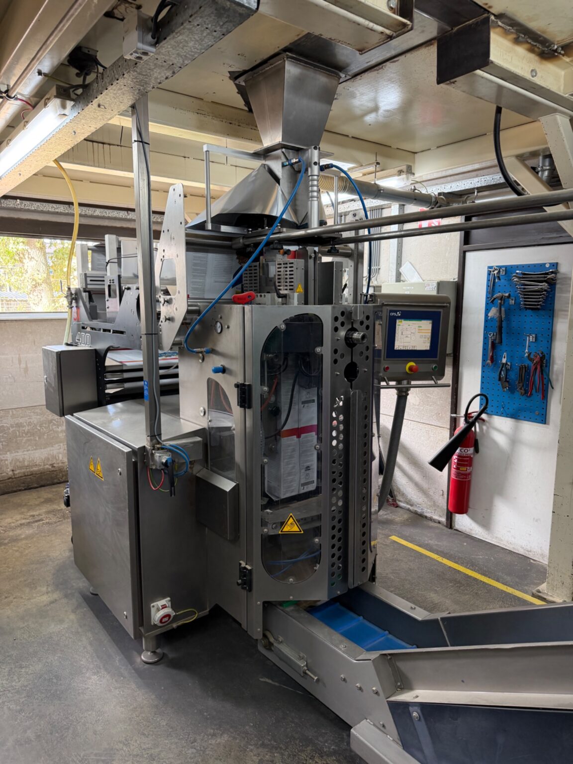 Used Complete weighing, packaging and case packing line with Yamato and GEA SmartPacker SX400