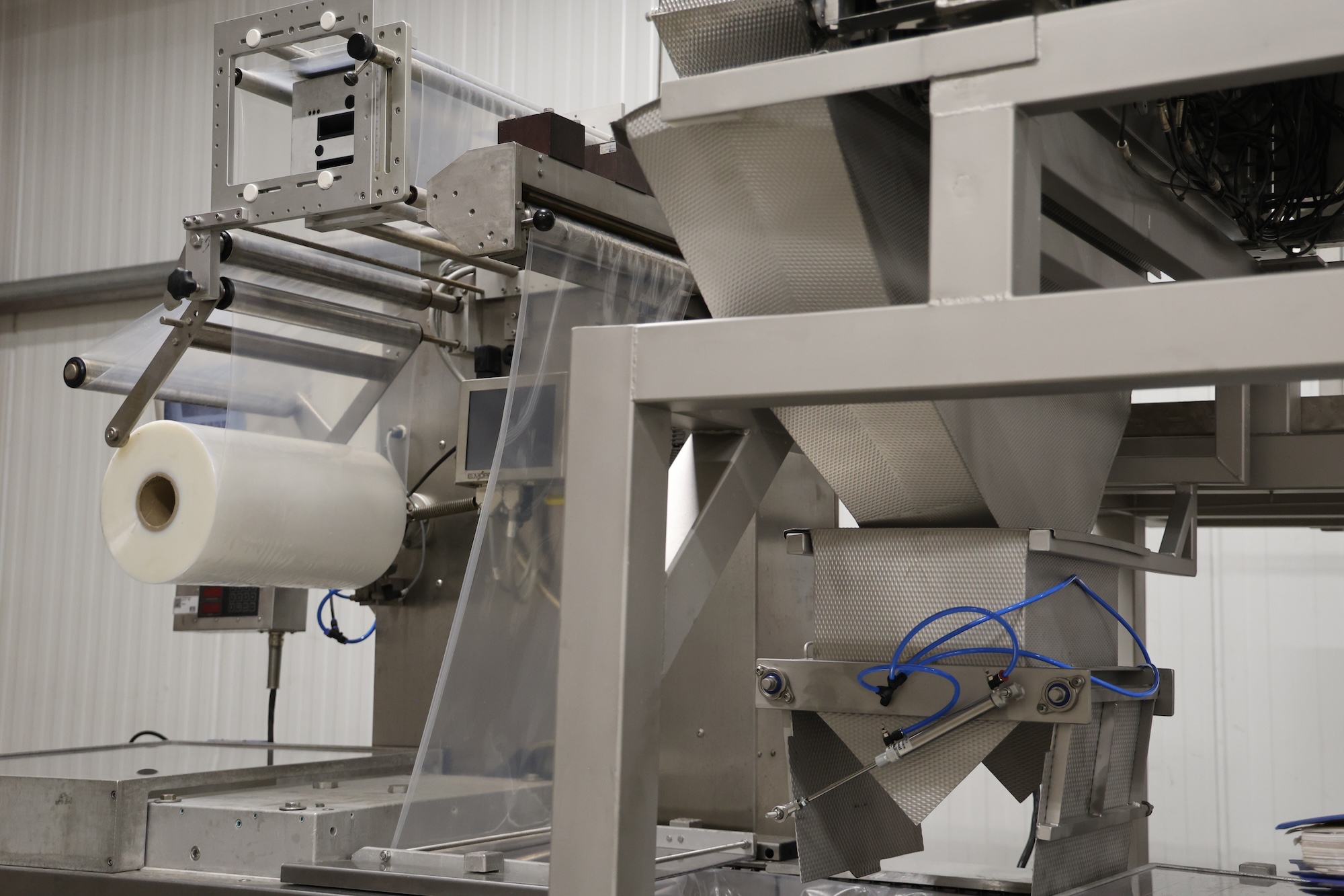 Used Newtec - Multivac Ultra compact automatic packing line