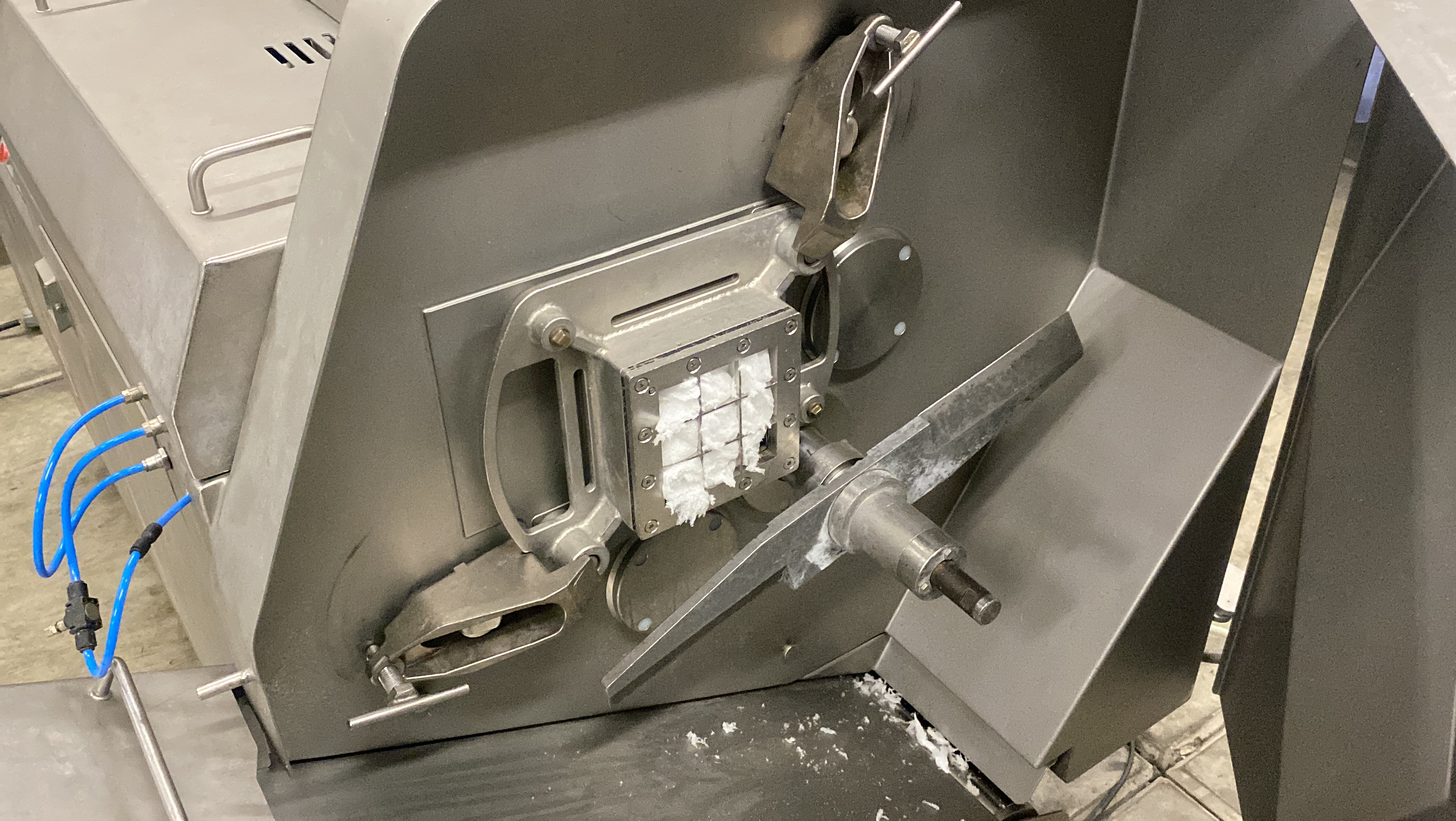 Used Treif Caseus dicer