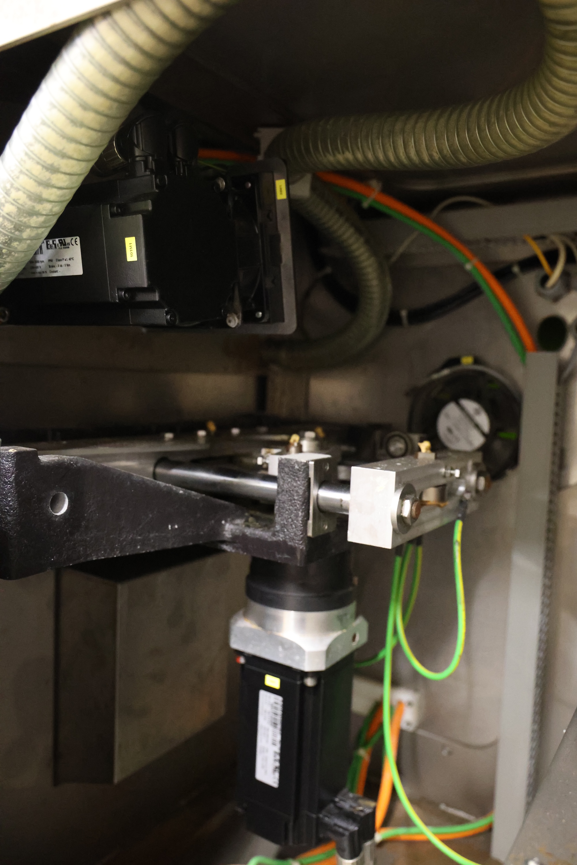 Used 2015 CFS SX400 vertical bagging machine