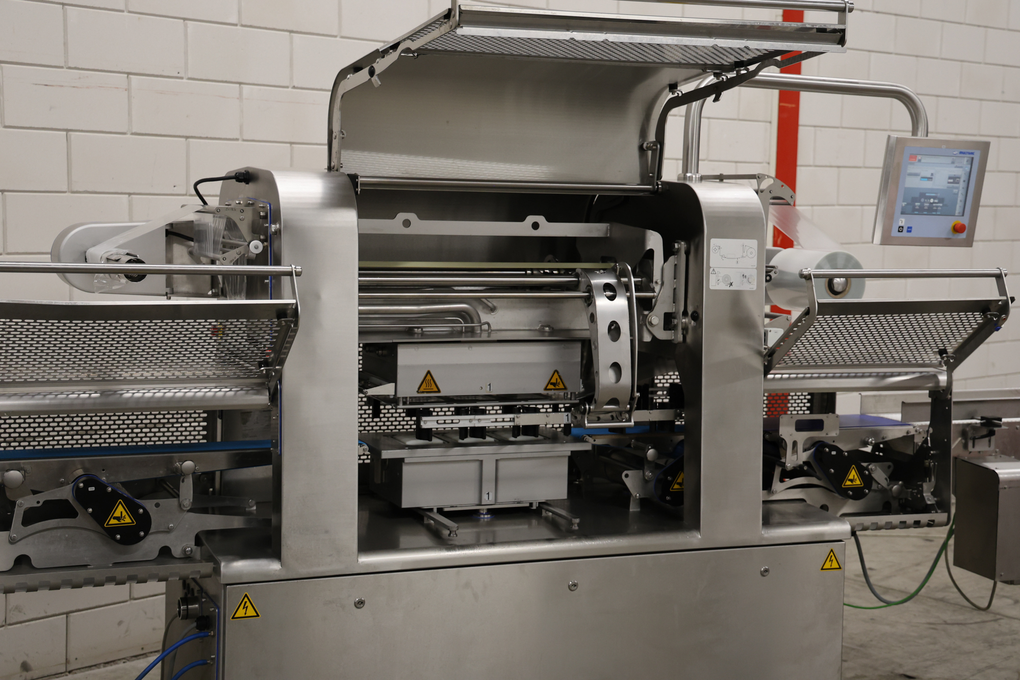 Used 2011 Multivac T700 MAP traysealer