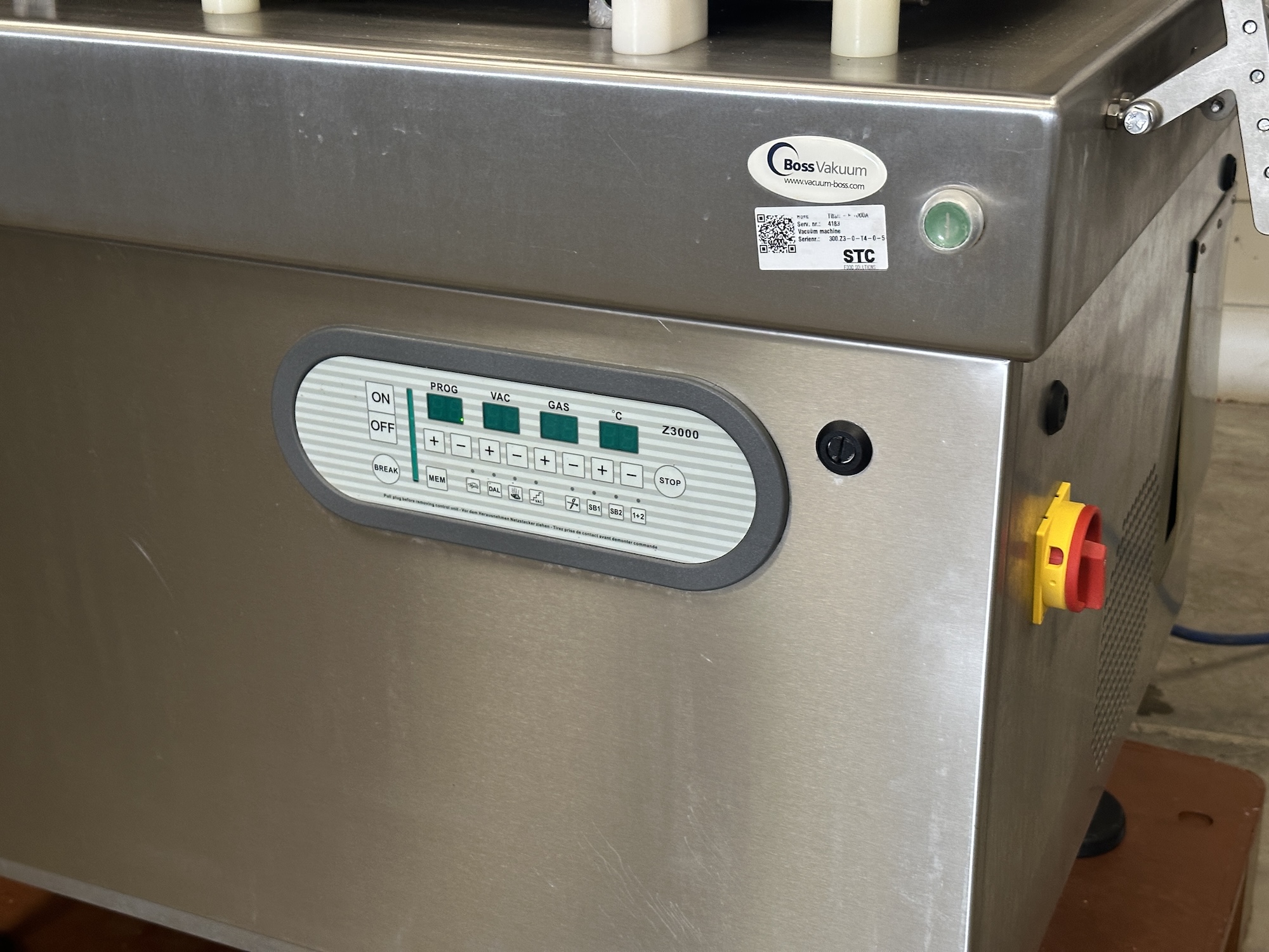 Used 2017 Boss Titan F-1000 Automatic