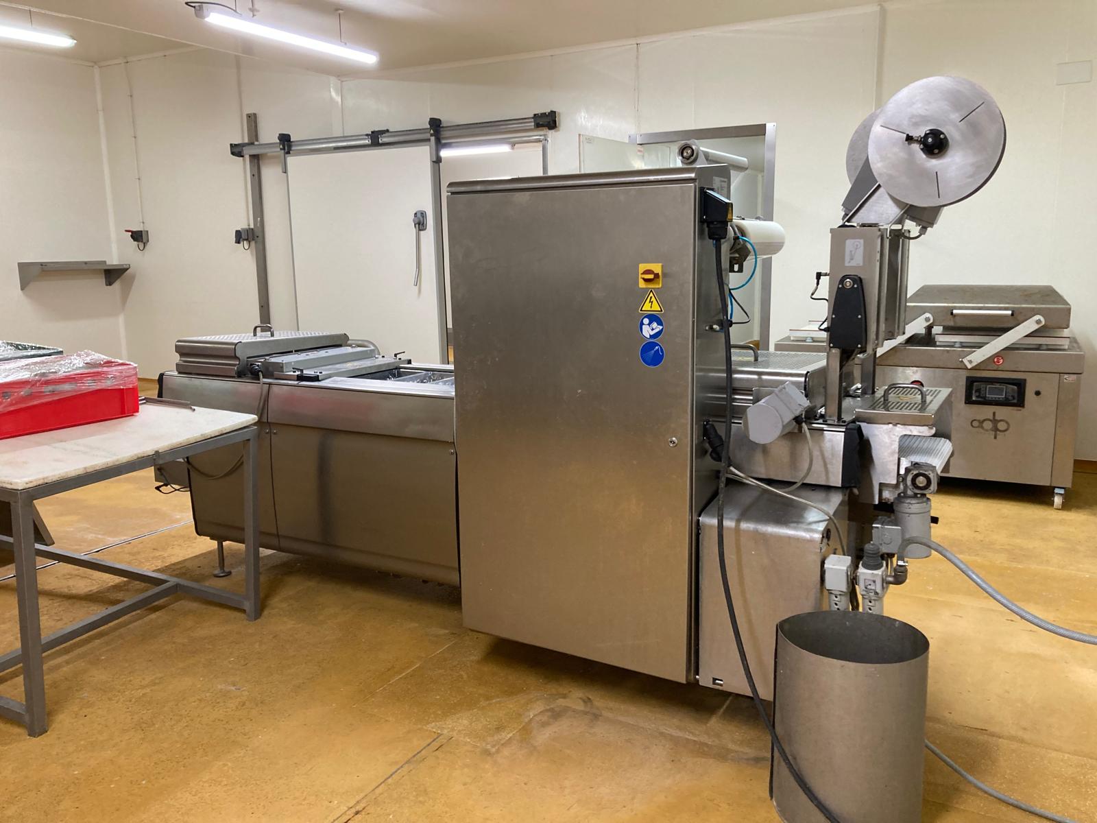 Used 2014 Multivac R105 thermoformer