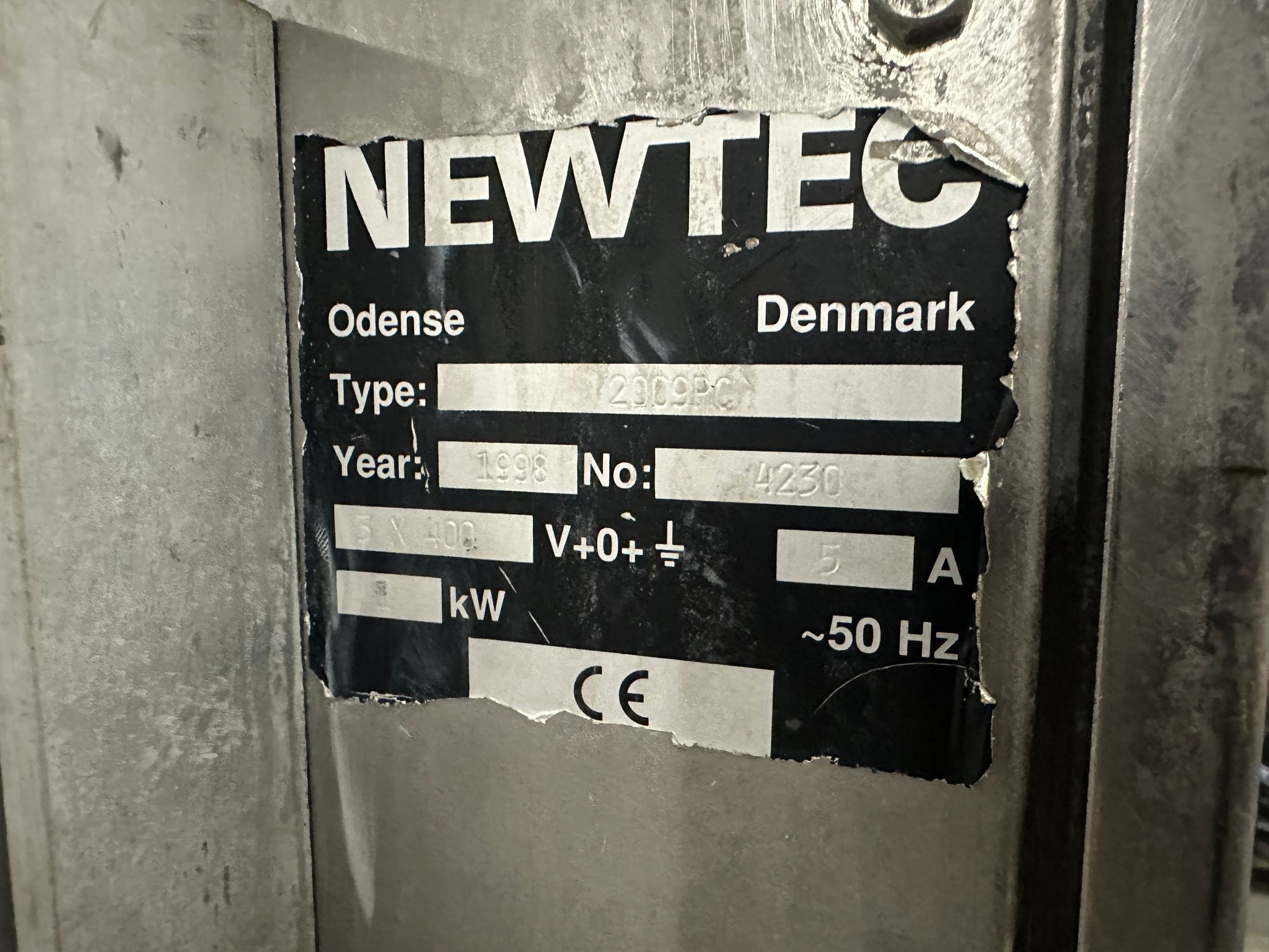 Used Newtec 9 heads weigher