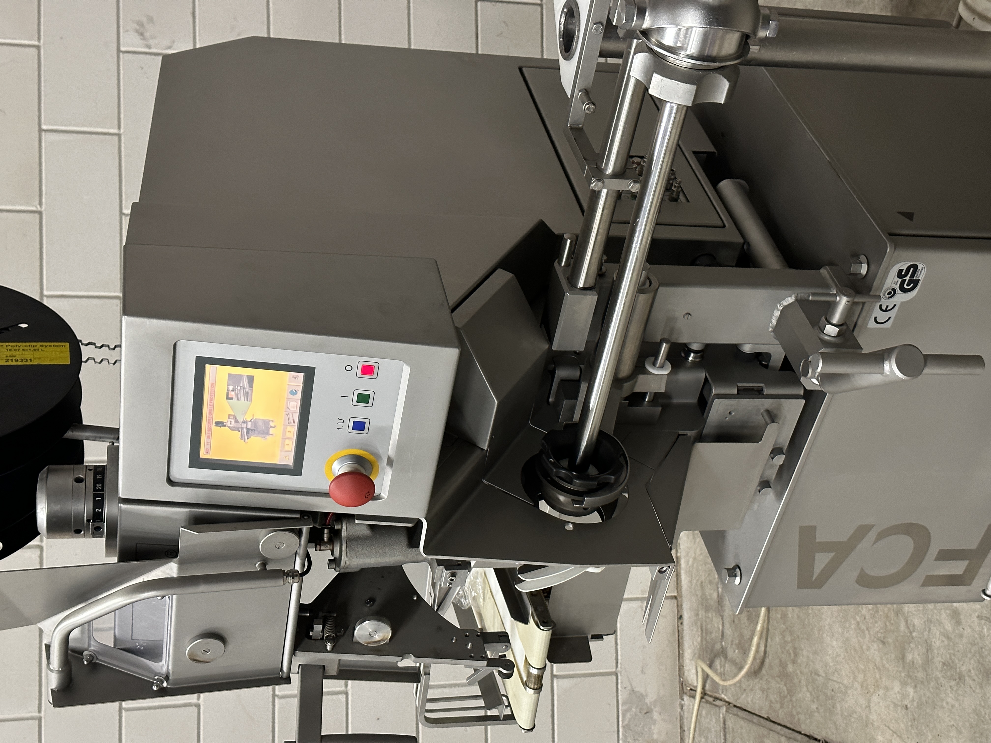 Used Polyclip FCA 3463