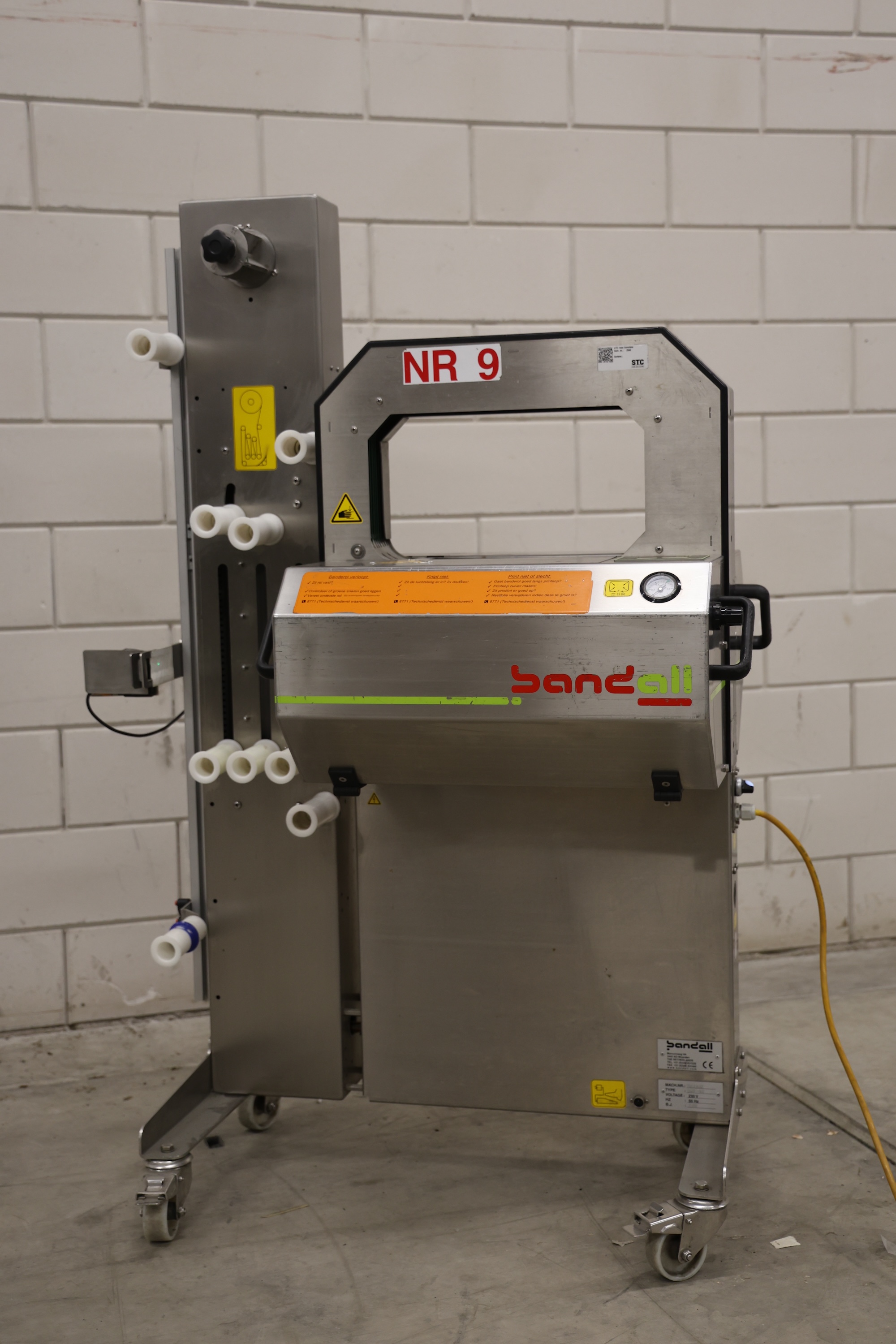 Used 2009 Band-all BA32-102