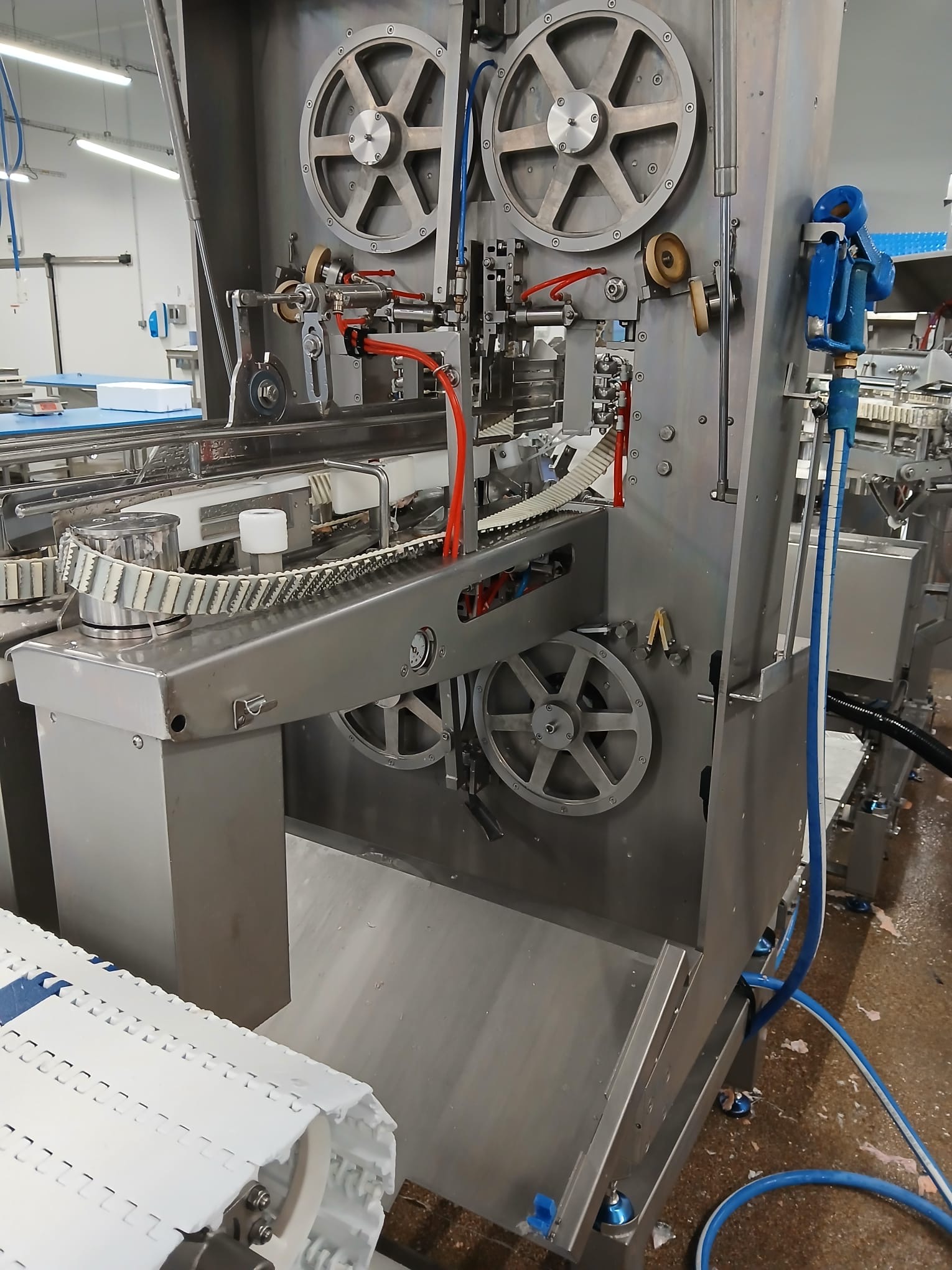 Used 2012 Marel 2630 filleting line with 2620 and knife sharpener