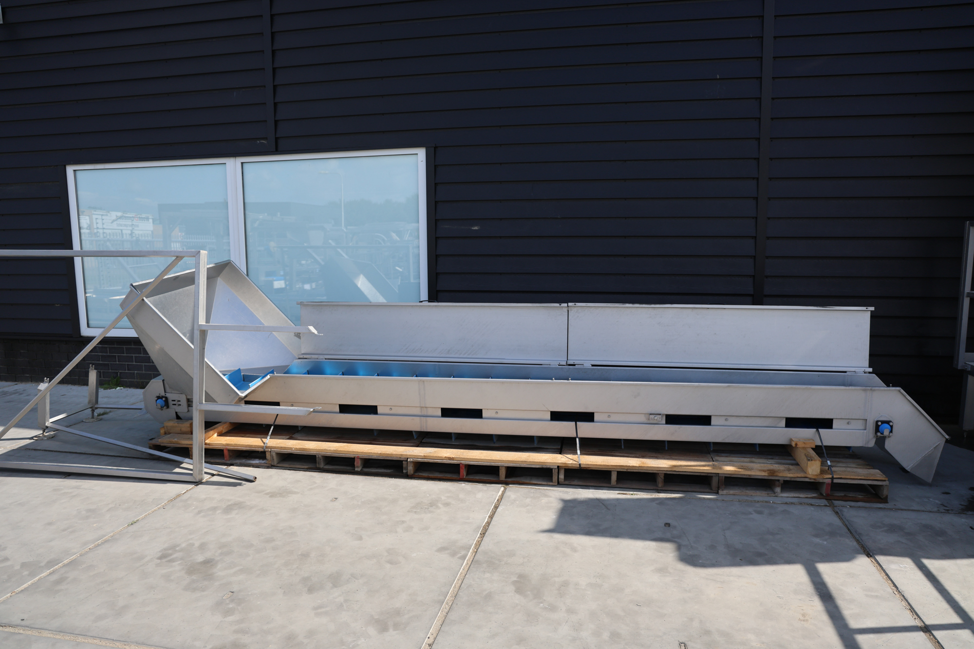 Used 2018 Eillert APM800 and B25 Full potato peeling and cutting line