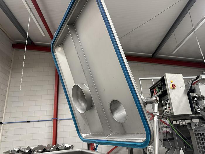 Used Wolfking SMG400/160 mixer grinder for Sale in Emmeloord, Netherlands