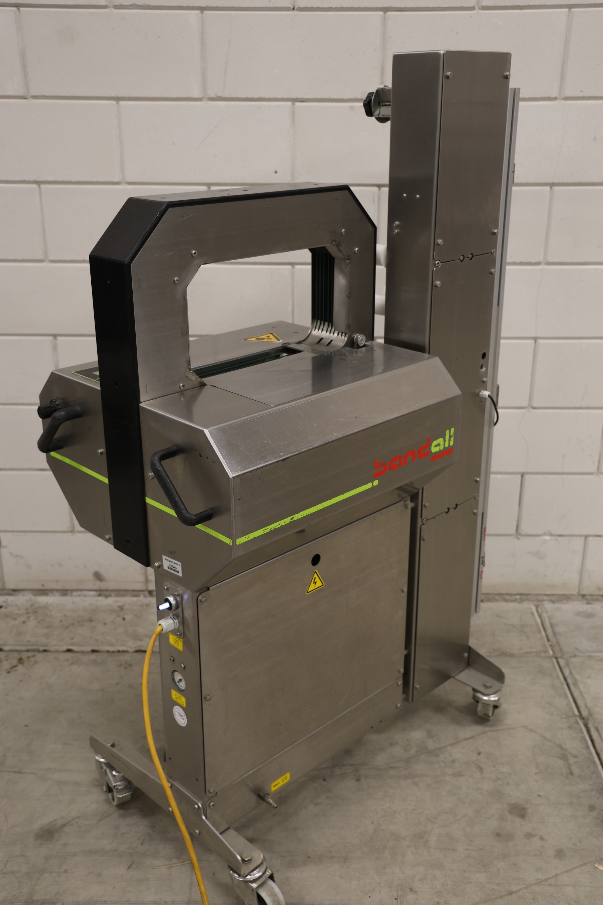 Used 2009 Band-all BA32-102