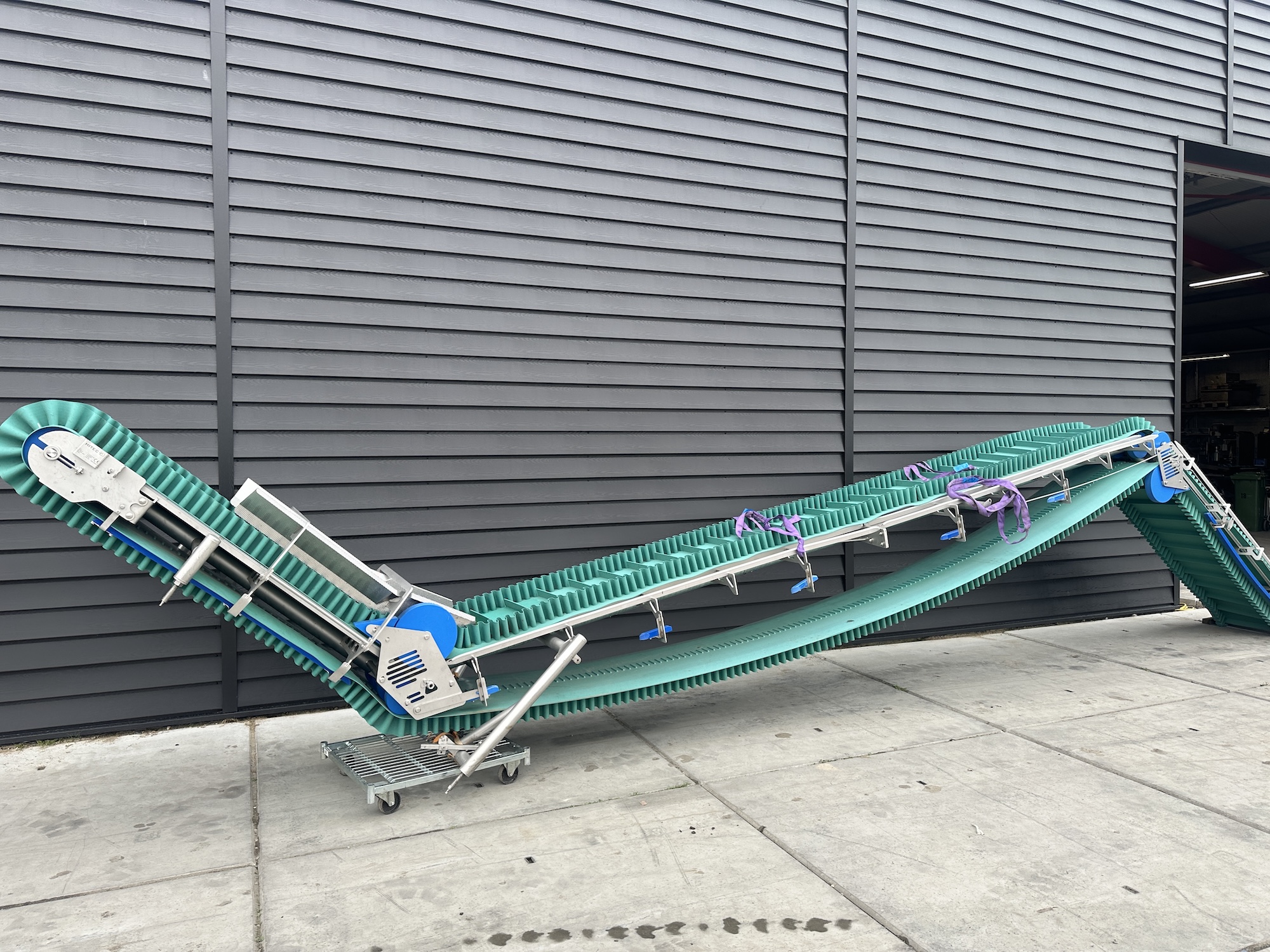 Used 2018 HITEC Z-elevating belt