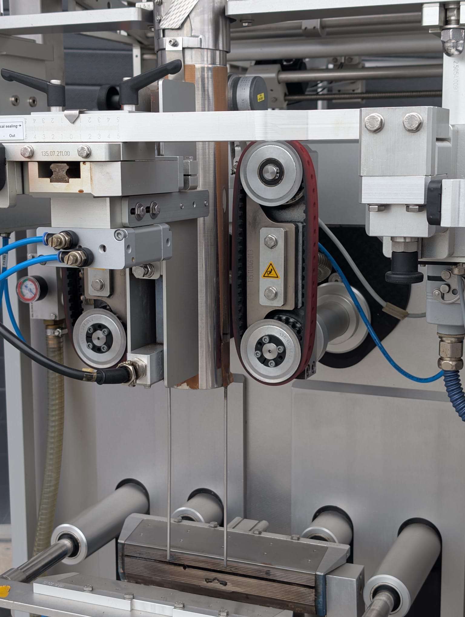 Used 2019 Wolf VPC 250 vertical packaging machine