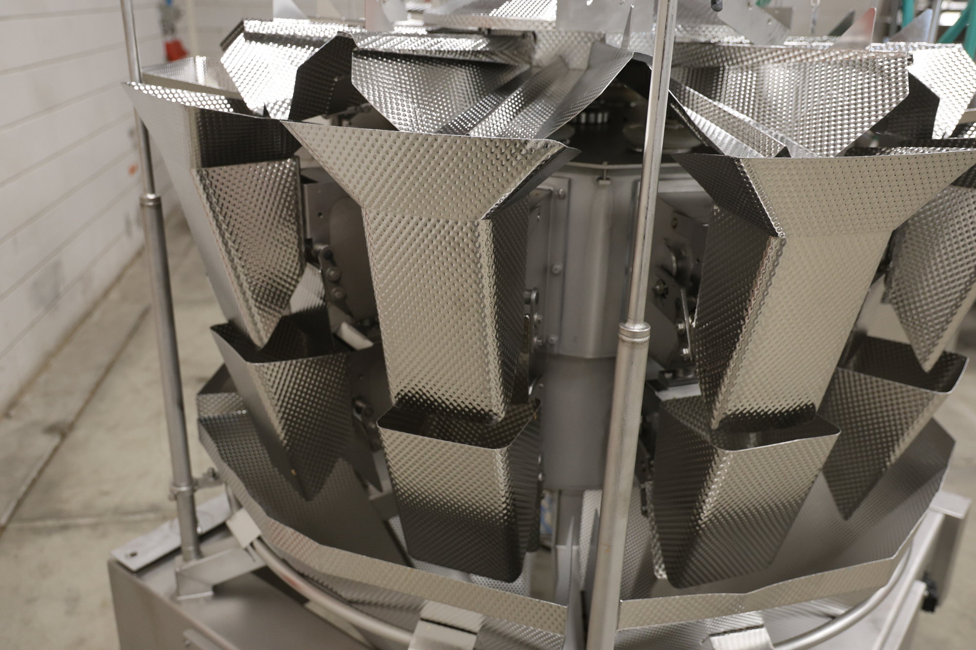 Used 2014 Multiweigh 10 heads multihead weigher