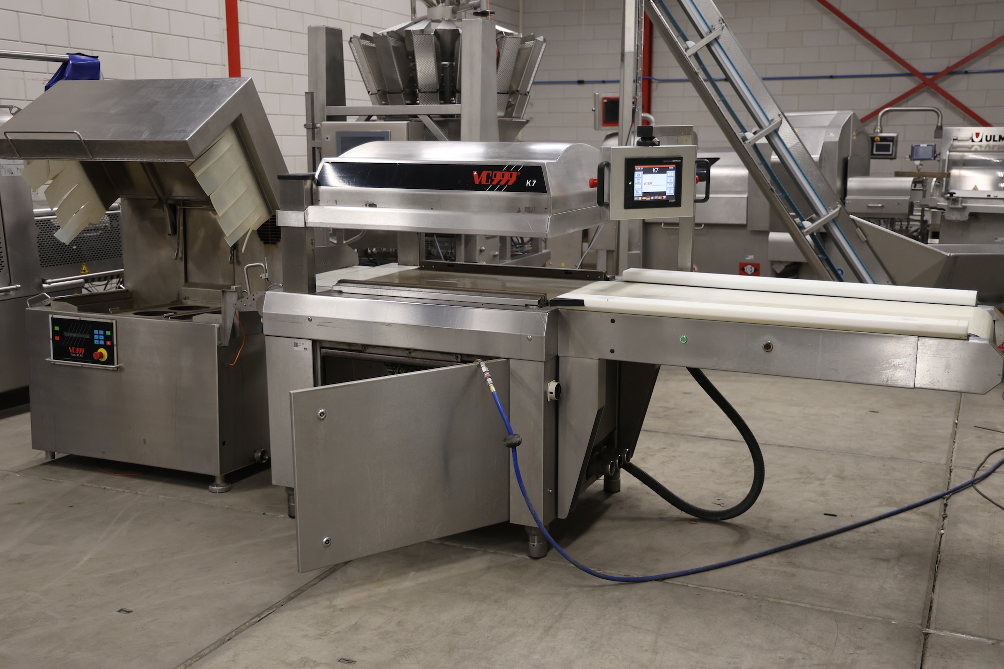 Used 2008 VC999 K7 vacuum line with shrink tunnel