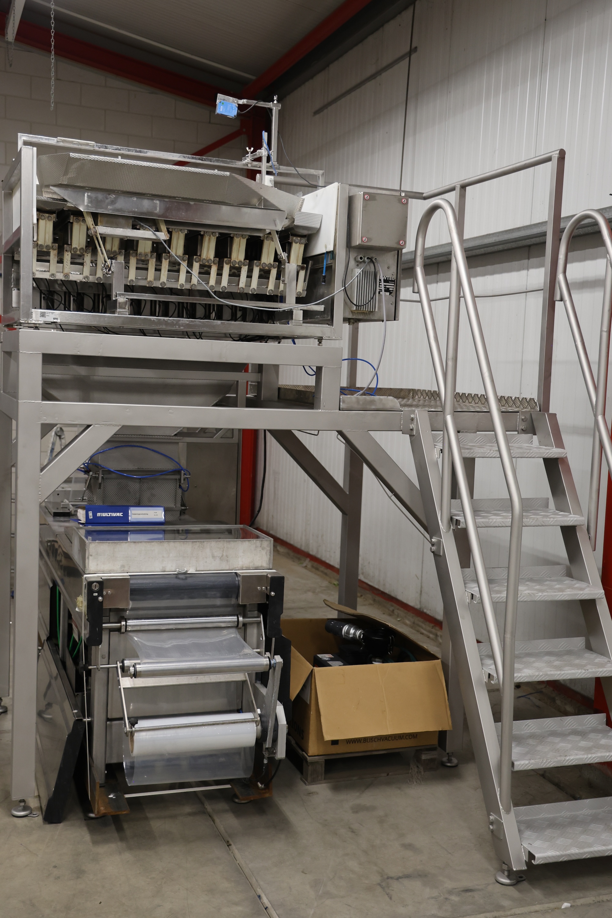 Used Newtec - Multivac Ultra compact automatic packing line