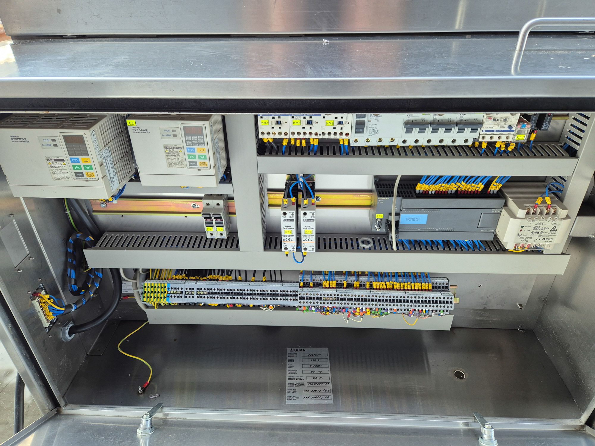 Used 2002 Ulma PV350-LS-H-IX flowpacker