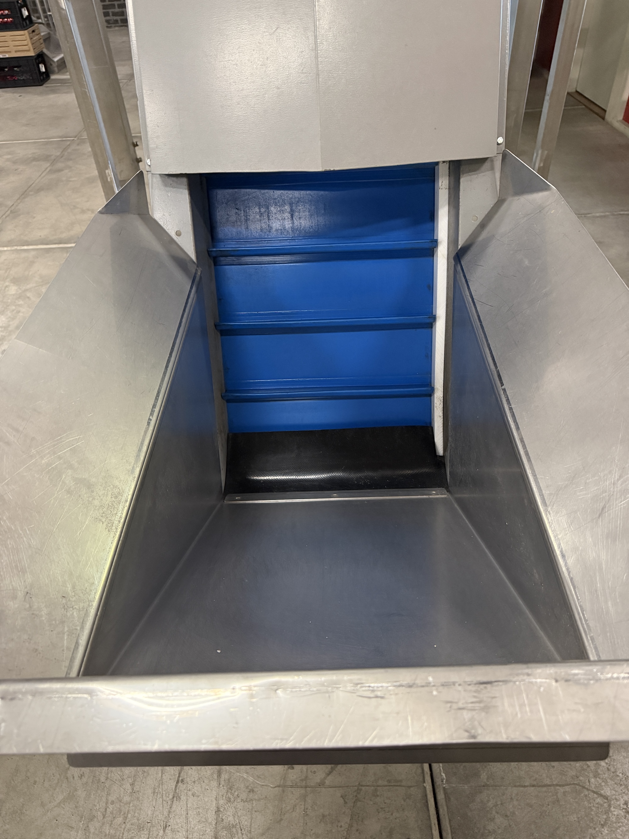 Used Newtec 14 heads full weighing packing line