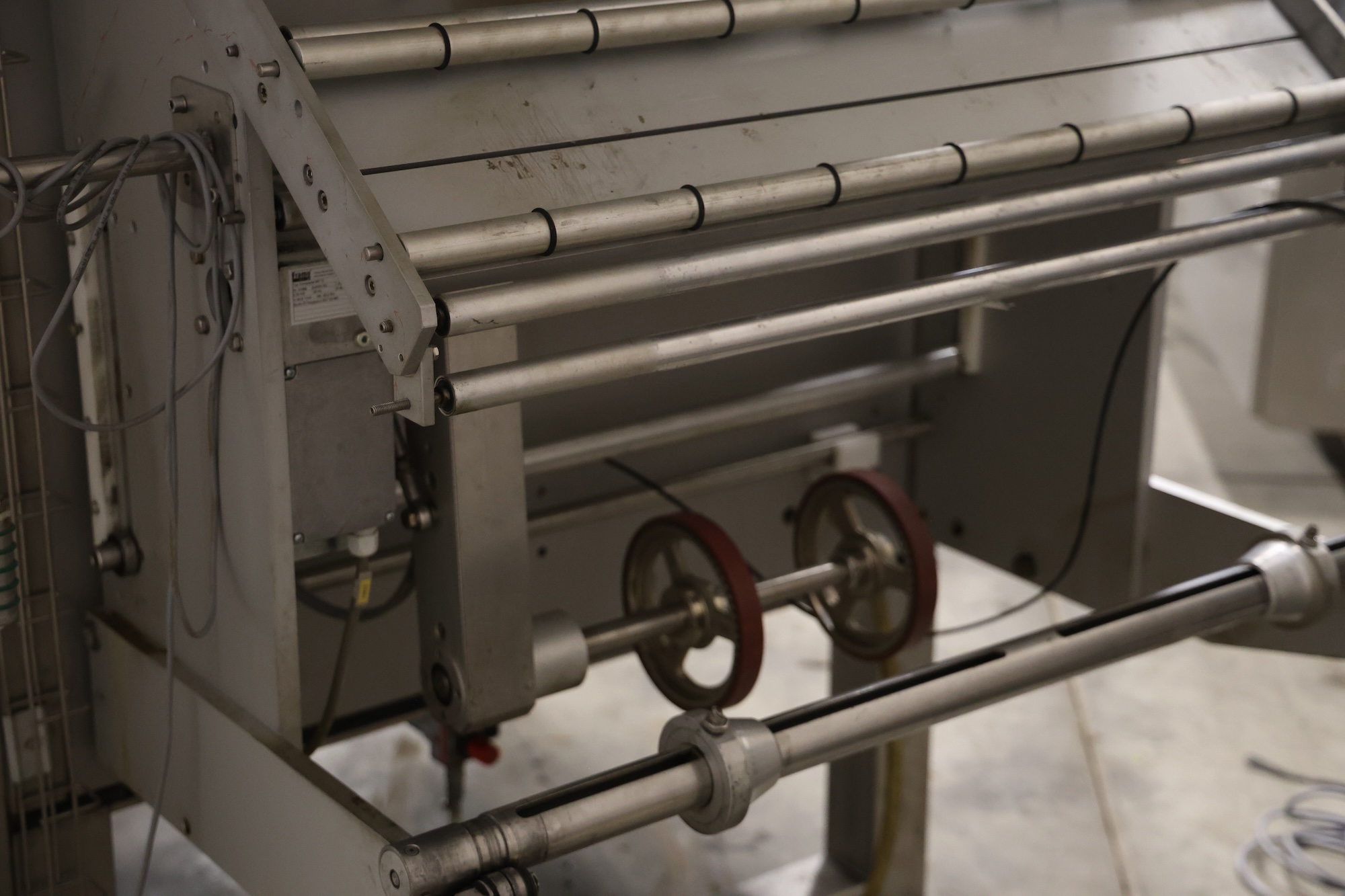 Used 2009 Mepac Heavy Duty vertical packaging machine VSC 420