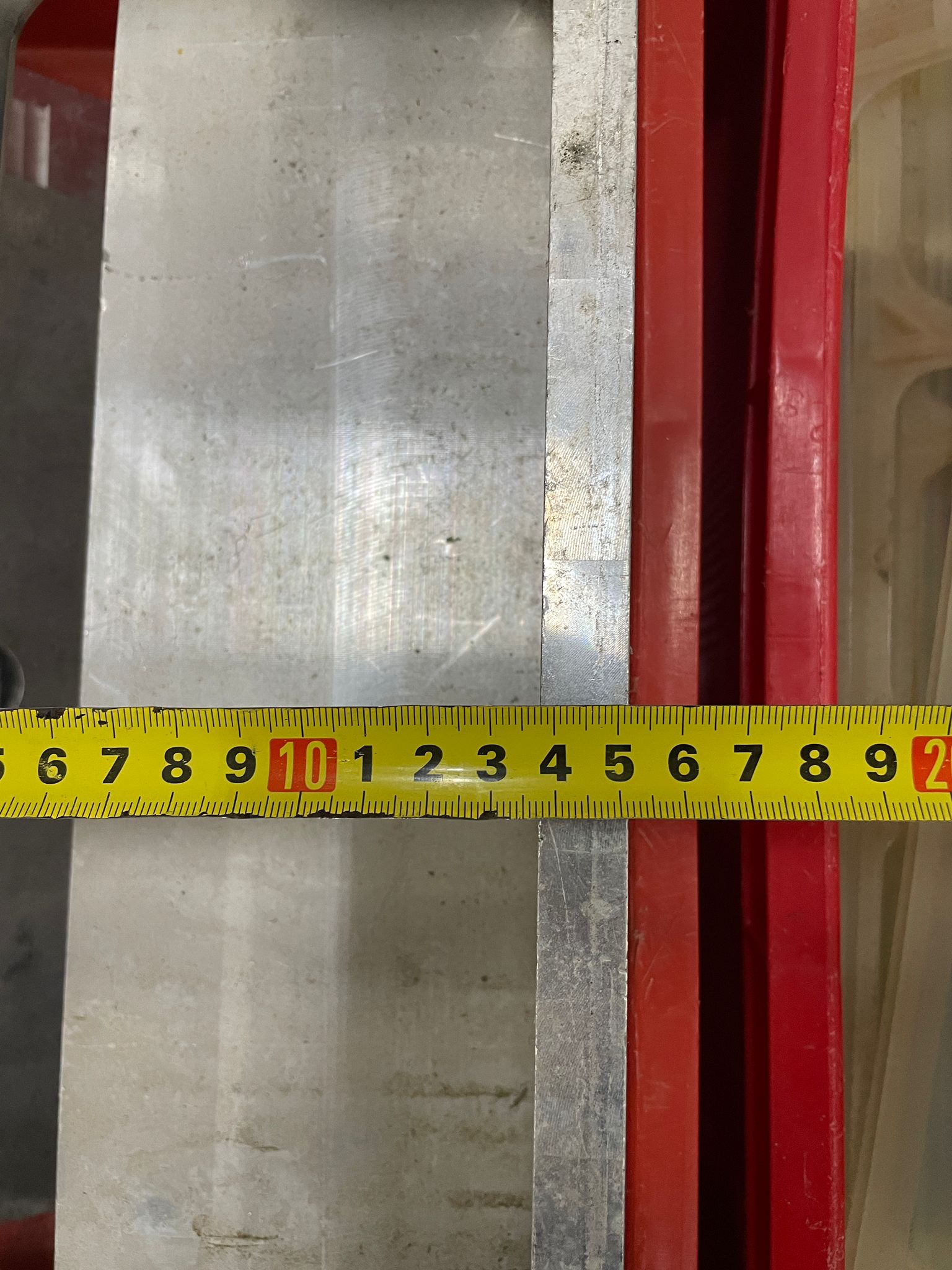 Used Sealpac RE25 thermoformer