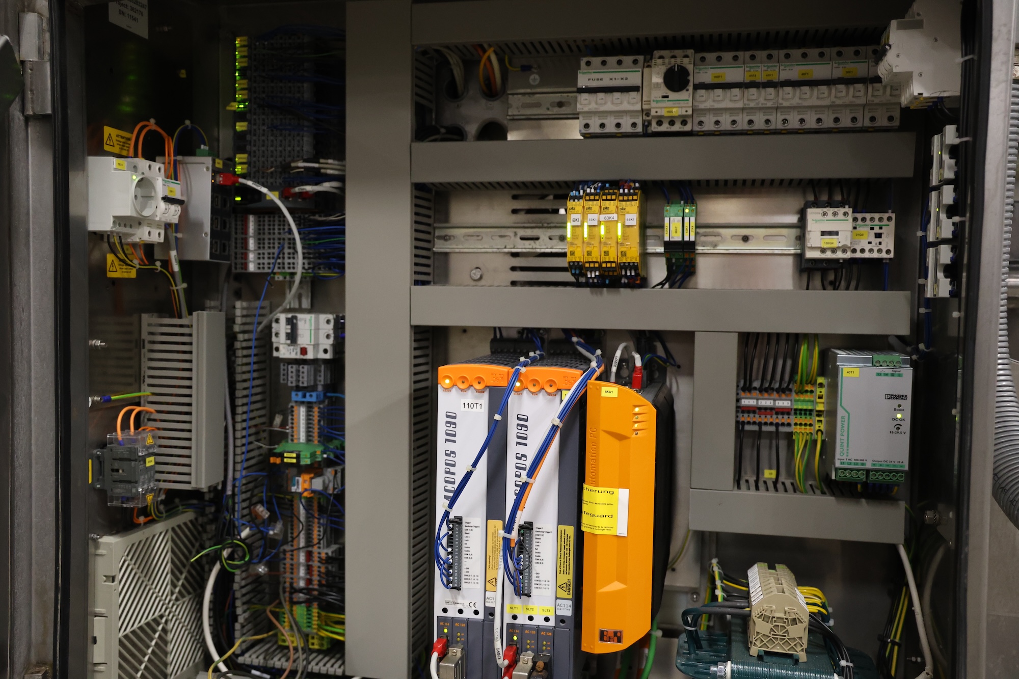 Used 2015 CFS SX400 vertical bagging machine