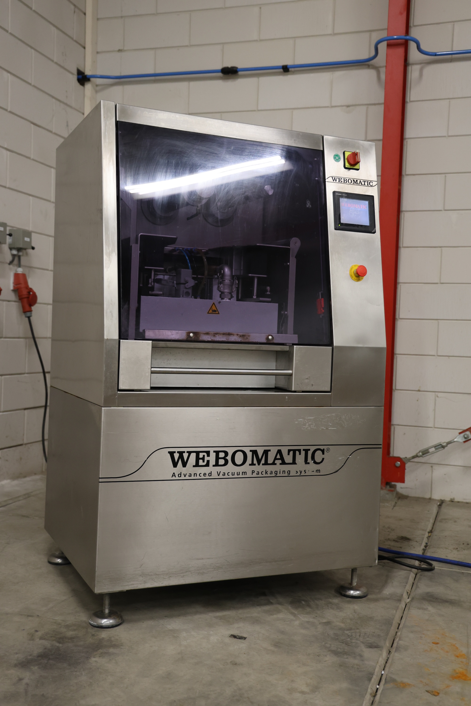 Used Webomatic TL300 traysealer