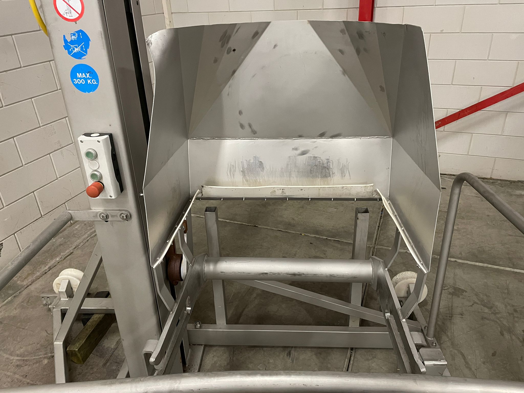 Used CFS Columnloader 300S
