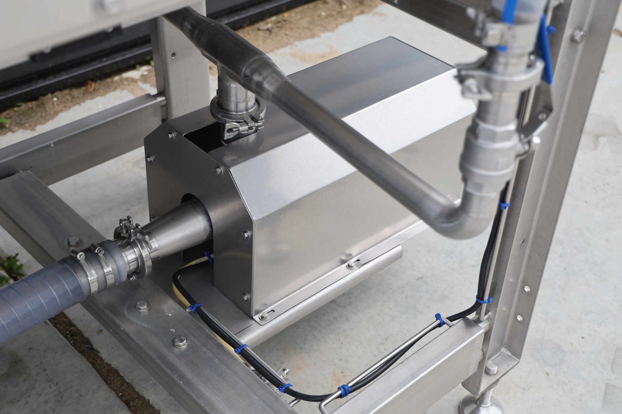 Used 2022 ABL Fruit washing line