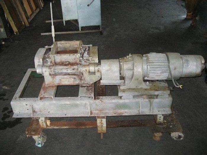 Used 2 GALLON (7.5 LITERS) BAKER PERKINS DOUBLE ARM MIXER – C/S – JACKETED – #6105