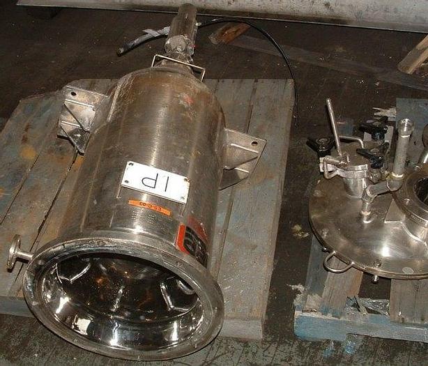 Used 15.9 GALLON LEE MIX TANK – T-304 S/S – .5 HP/XP