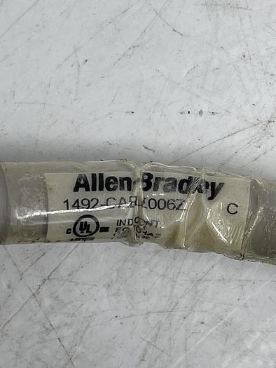 Used Allen-Bradley 1756-IB32/B 1492-CABLE006Z C